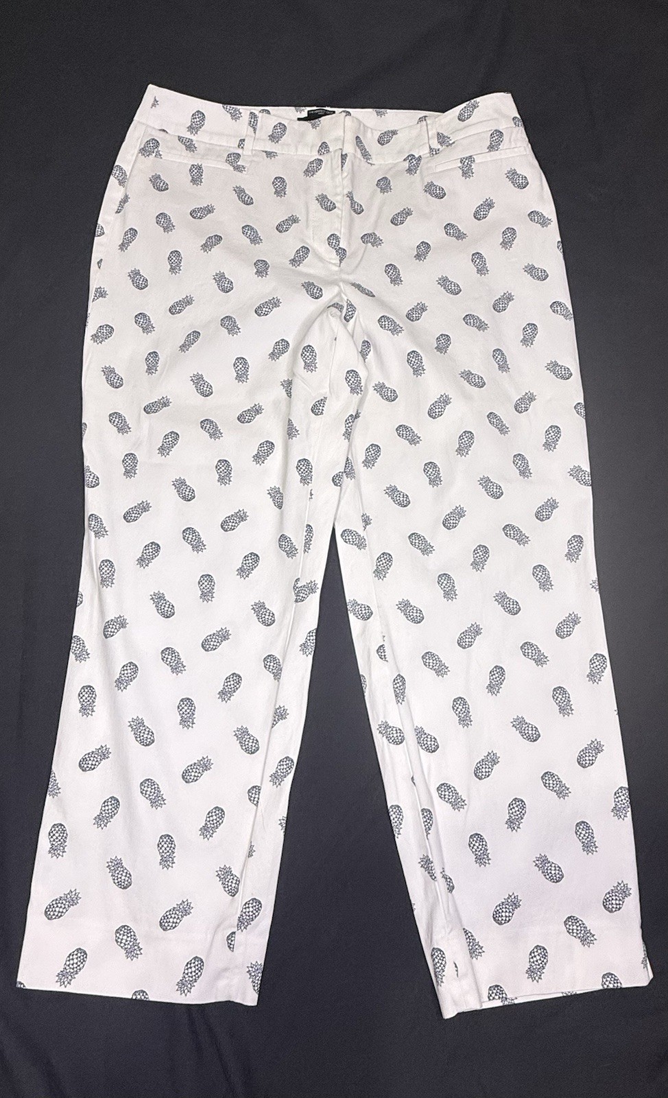 Talbots The Perfect Crop Curvy Pants Women\'s Size 12 White Pineapples Print