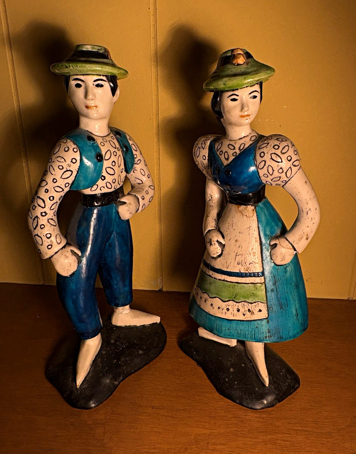 Vtg 1960s Sylvia Hood Chalkware Figurines Signed Pair MCM Folk Art Peasant 11”