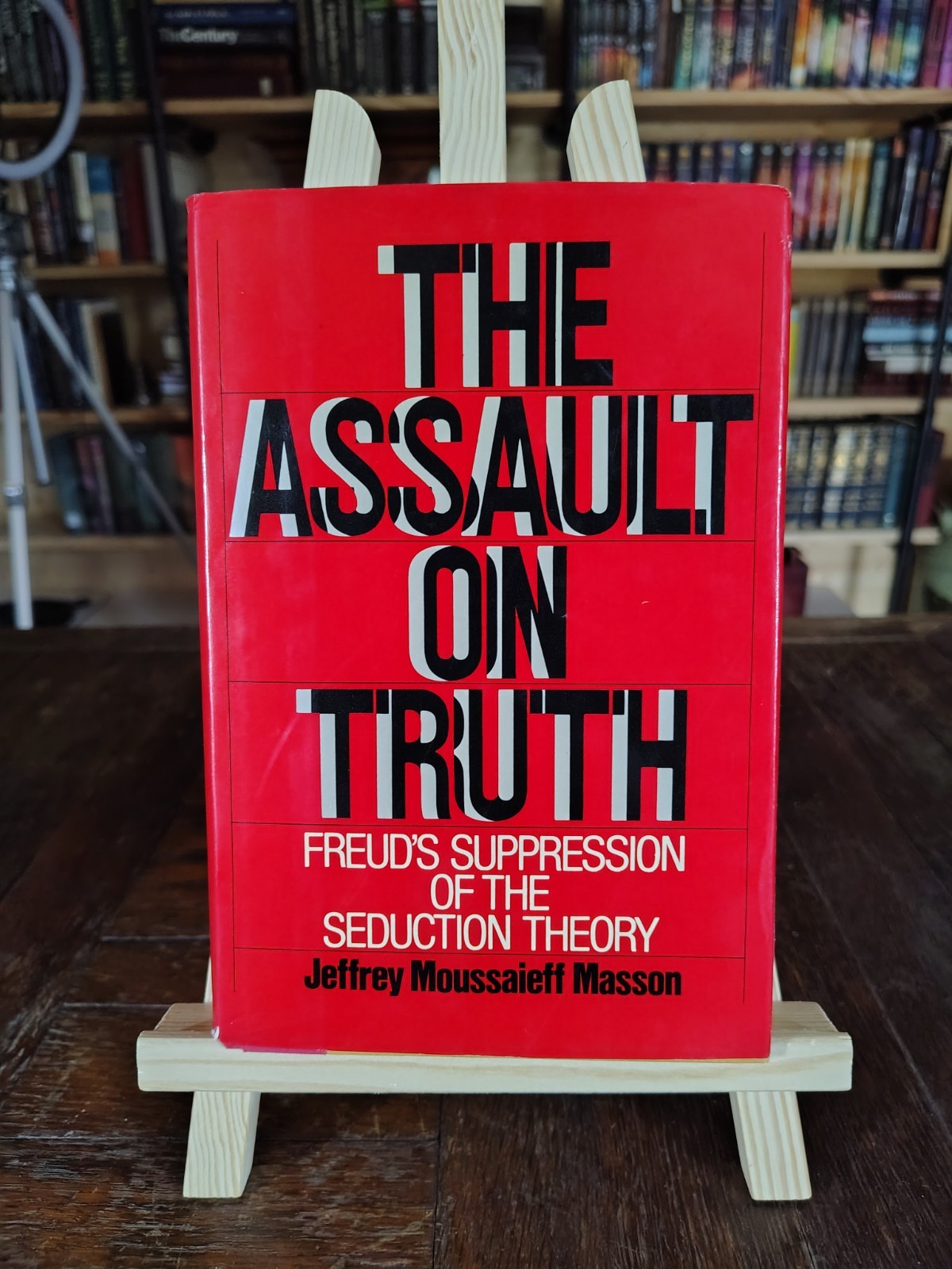 The Assault on Truth Jeffrey Masson HC DJ Rare 1st Ed 1st Printing 1984 The Assault on Truth Jeffrey Masson HC DJ Rare 1st Ed 1st Printing 1984