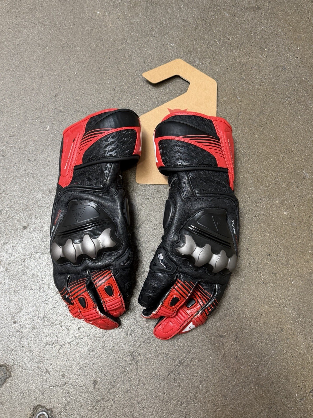 Dainese Fiero Metal Gloves Motorcycle Gloves - Size Large Dainese Fiero Metal Gloves Motorcycle Gloves - Size Large