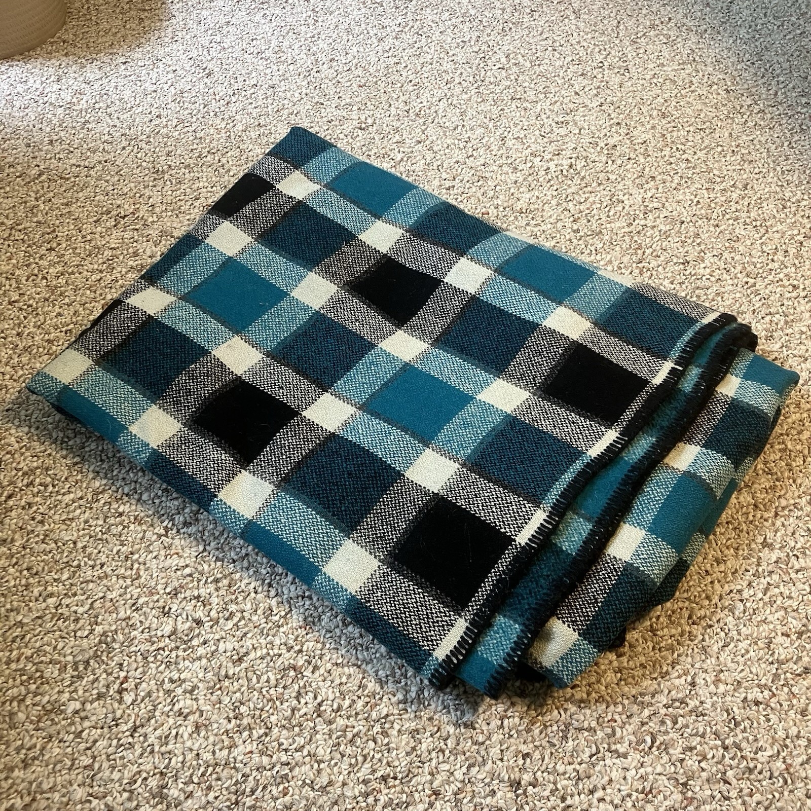 Amana Woolen Mill Plaid Blanket 82\