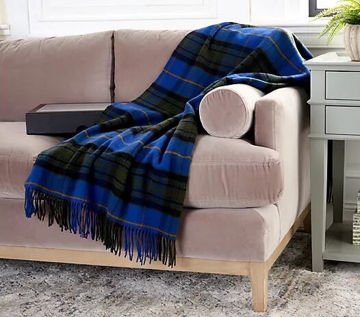 Mrs. H by Dee Hilfiger Cashmere & Wool Plaid Throw with Gift Box H480050 Mrs. H by Dee Hilfiger Cashmere & Wool Plaid Throw with Gift Box H480050