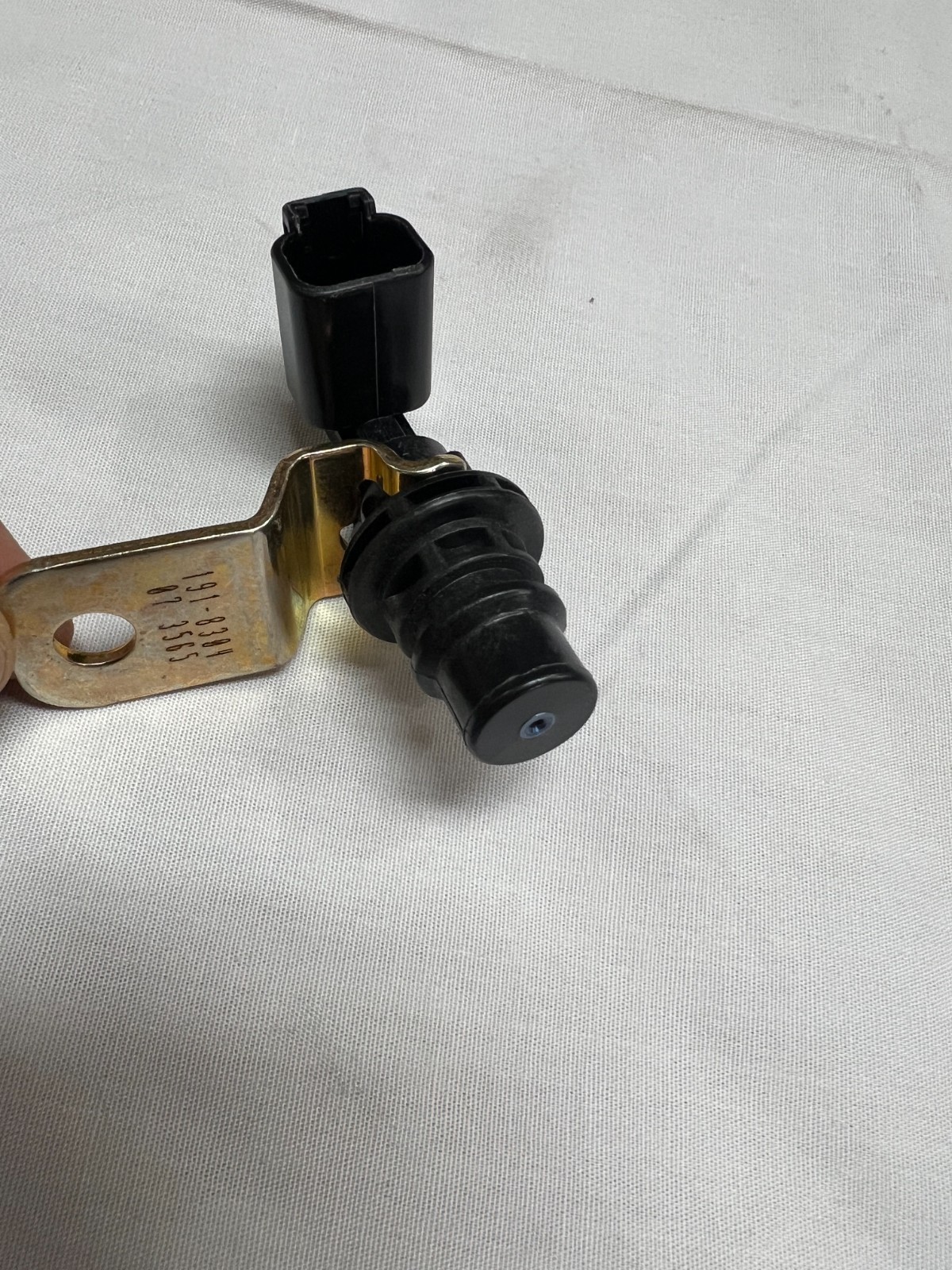 Caterpillar CAT Genuine 191-8304: High Variable Reluctance Speed Sensor Caterpillar CAT Genuine 191-8304: High Variable Reluctance Speed Sensor