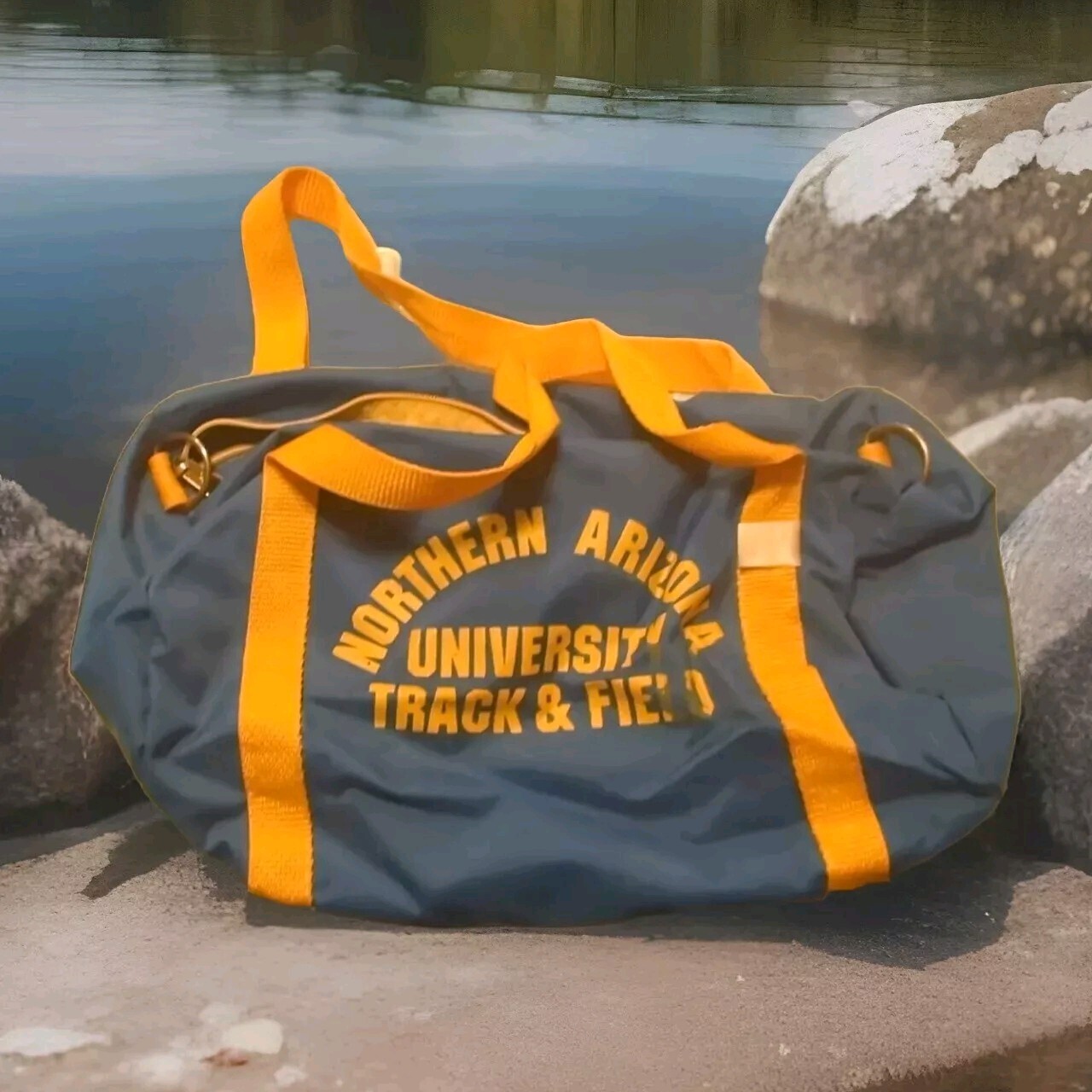 VINTAGE NORTHERN ARIZONA UNIVERSITY TRACK & FIELD BAG 1990 GOOD QUALITY Rare