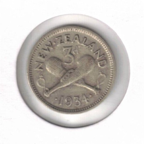 1934 New Zealand Circulated Silver Three Pence KGV & Crossed Patu Coin 1934 New Zealand Circulated Silver Three Pence KGV & Crossed Patu Coin