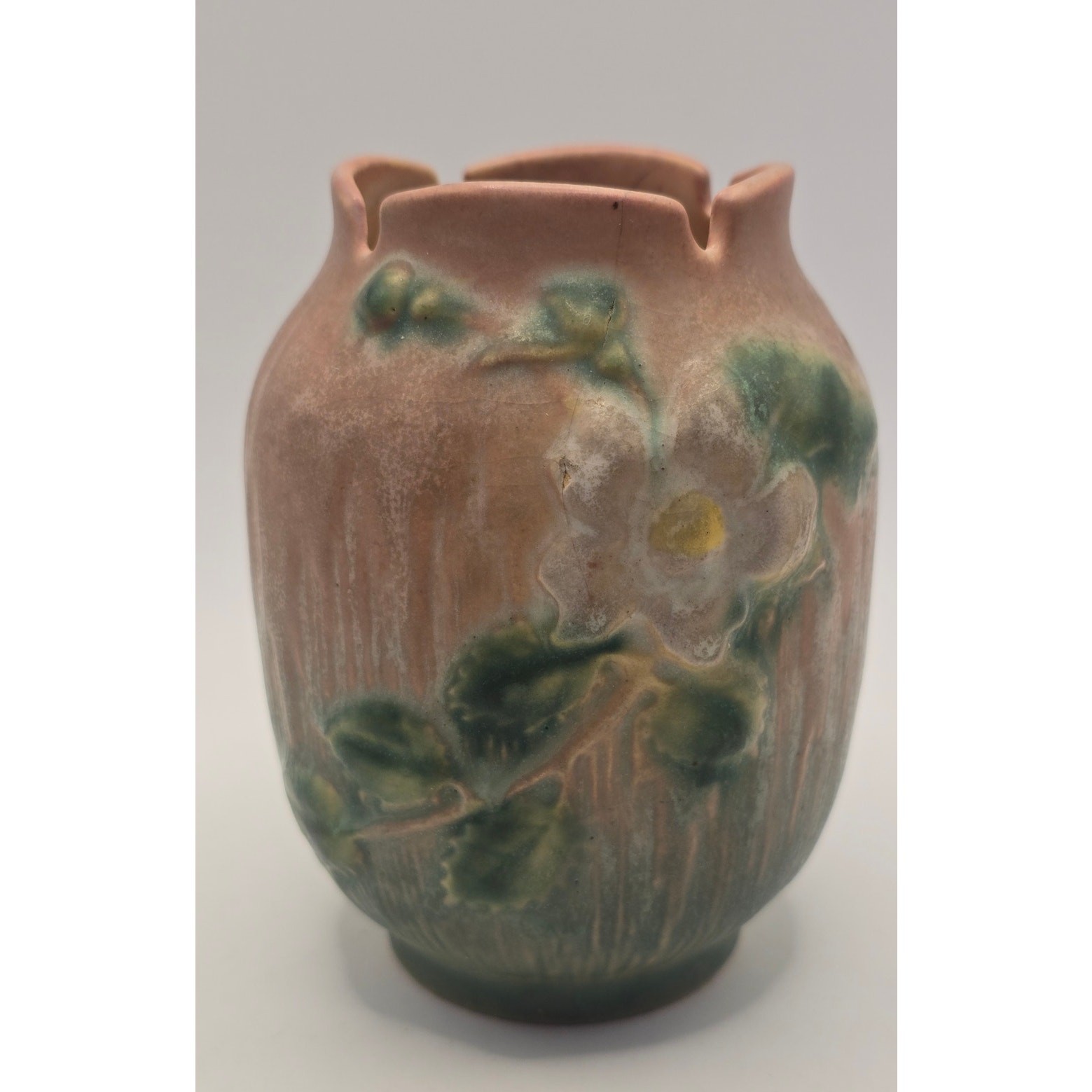 Vintage Roseville White Rose Pink Green Art Pottery Vase Notched Rim 4\