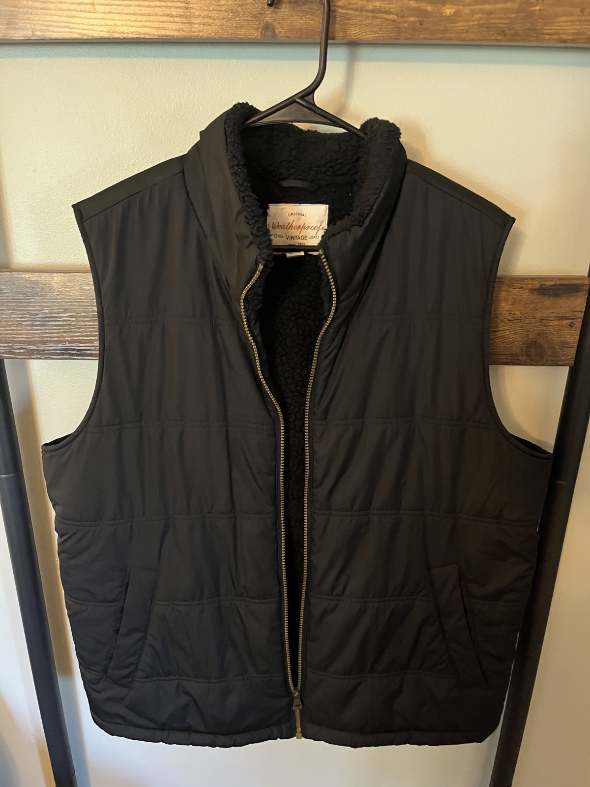 Weatherproof Vintage Vest Black Sherpa Lined Men\'s Large
