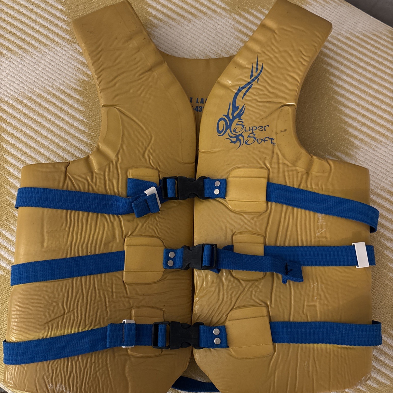 Super Soft TRC Recreation Adult Large 40-43” Life Jacket  coast guard approved 