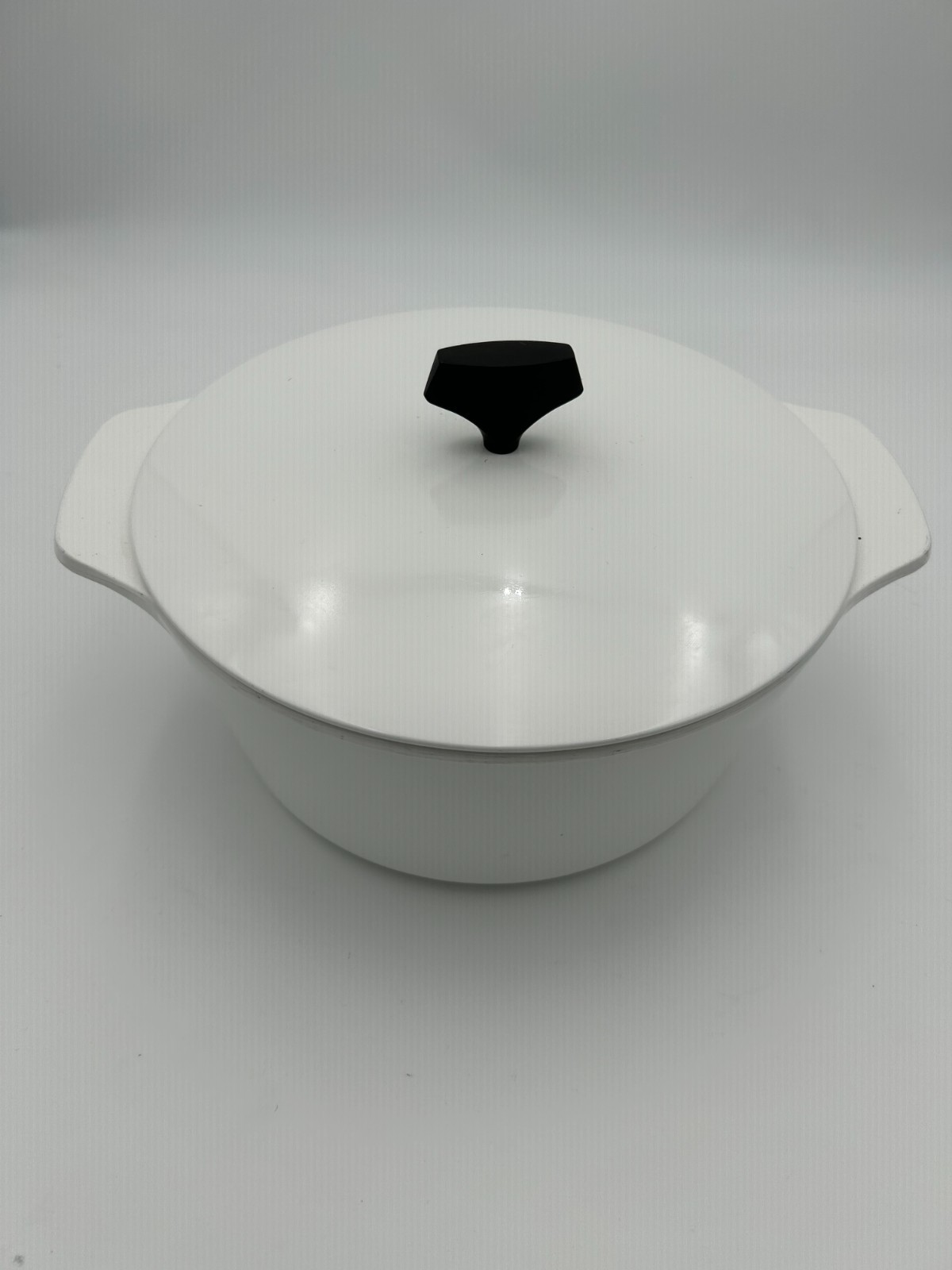 VTG. CORNING WARE B-4  4 QT. BUFFET SERVER DUTCH OVEN STOCK POT & LID Oven Safe