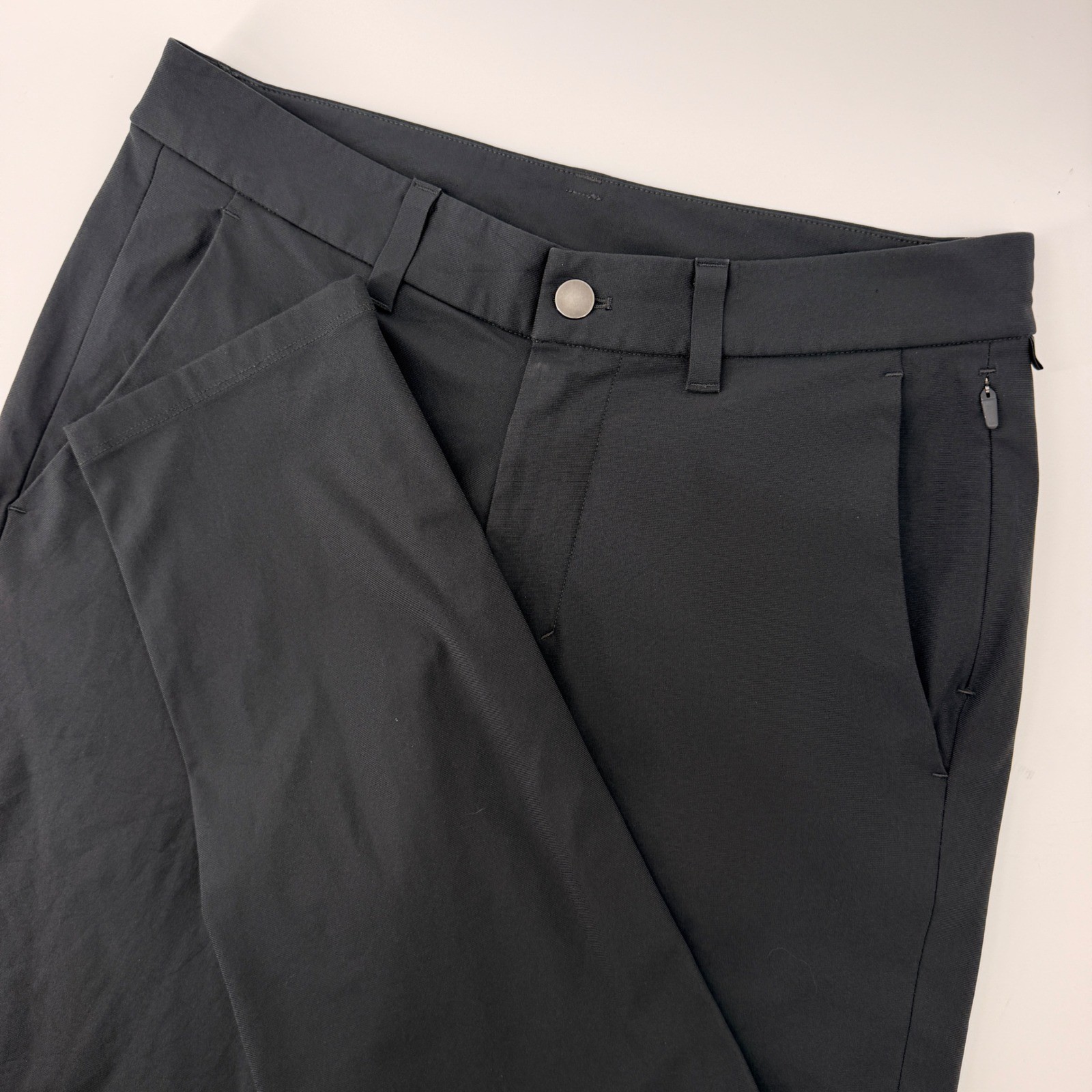 Lululemon Commission Slim-Fit Pant Mens 30 Black Warpstreme Chino M5AF2S