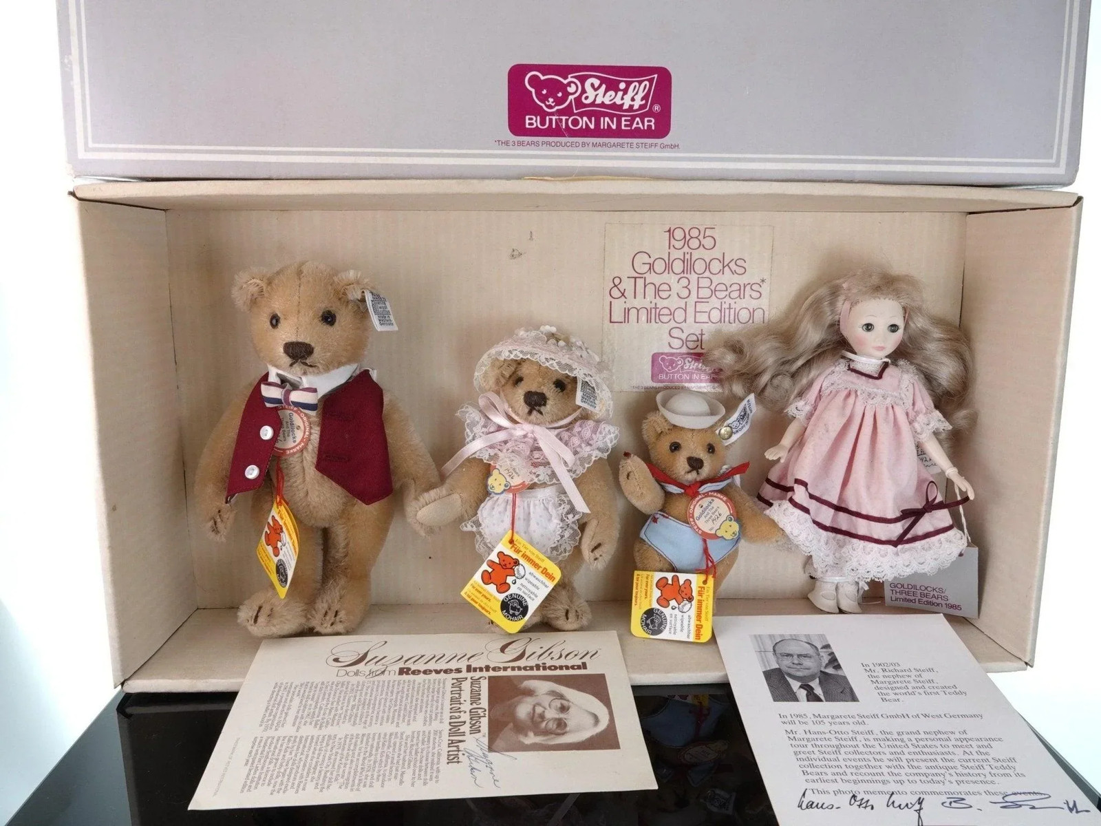 1985 Steiff Goldilocks and the three bears