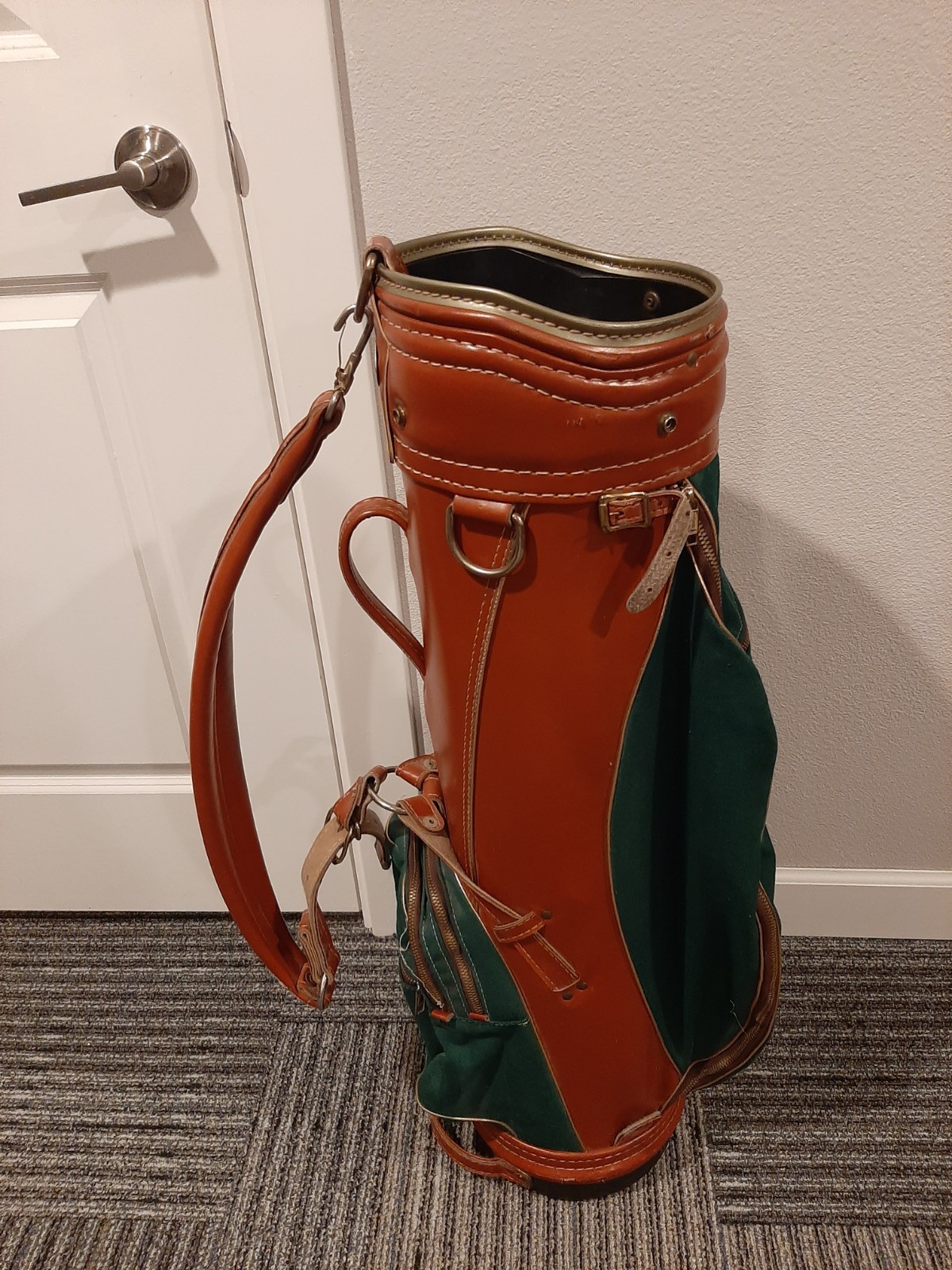 vintage Hot-Z green canvas and brown leather 14 way golf bag