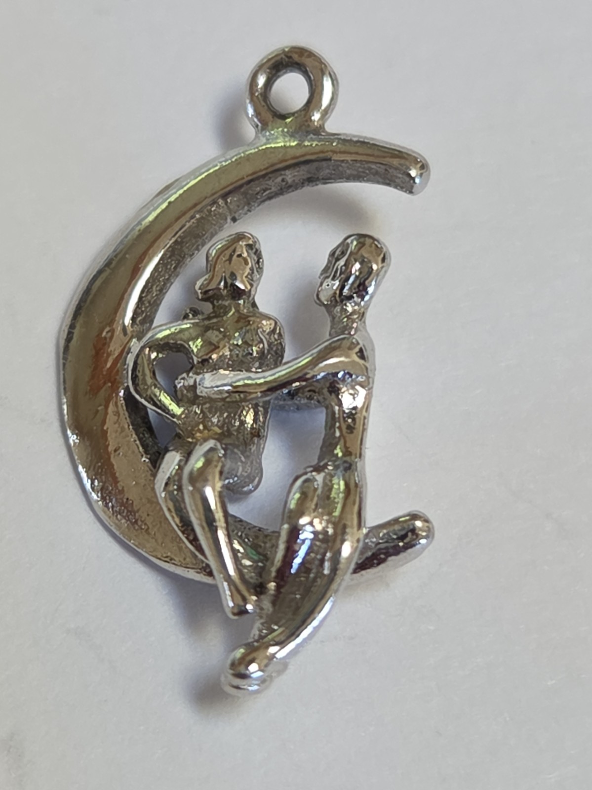 Sterling Silver ~ Lovers on the Moon Charm ~ NICE FACE~ Couple in Love ~ VINTAGE