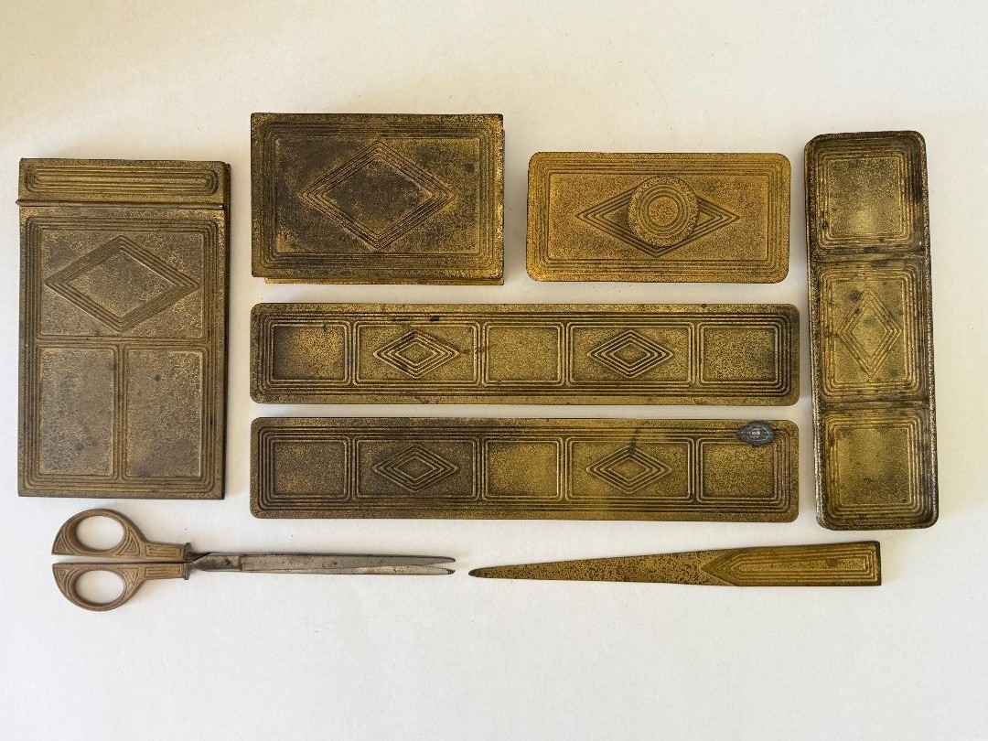 Tiffany Studios antique 7 piece bronze dore GRADUATE pattern desk accessories Tiffany Studios antique 7 piece bronze dore GRADUATE pattern desk accessories