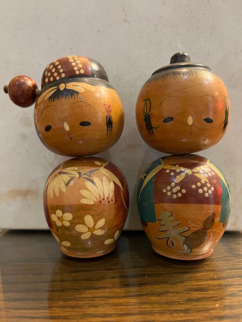 Japanese Kokeshi Doll Pair Traditional Folk Craft Hand Painted Collectible 15+ Japanese Kokeshi Doll Pair Traditional Folk Craft Hand Painted Collectible 15+
