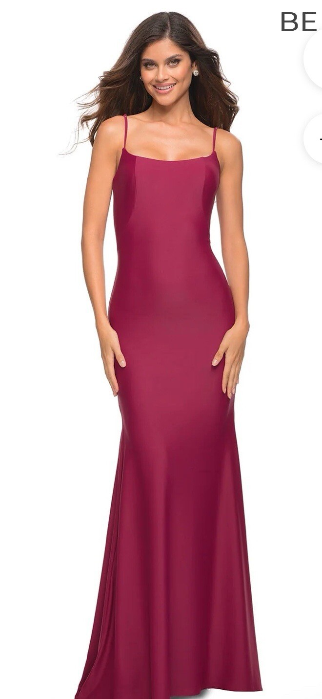 La Femme Berry 30458 Gown Size 6 Retail $358 70% OFF SUMMER SALE