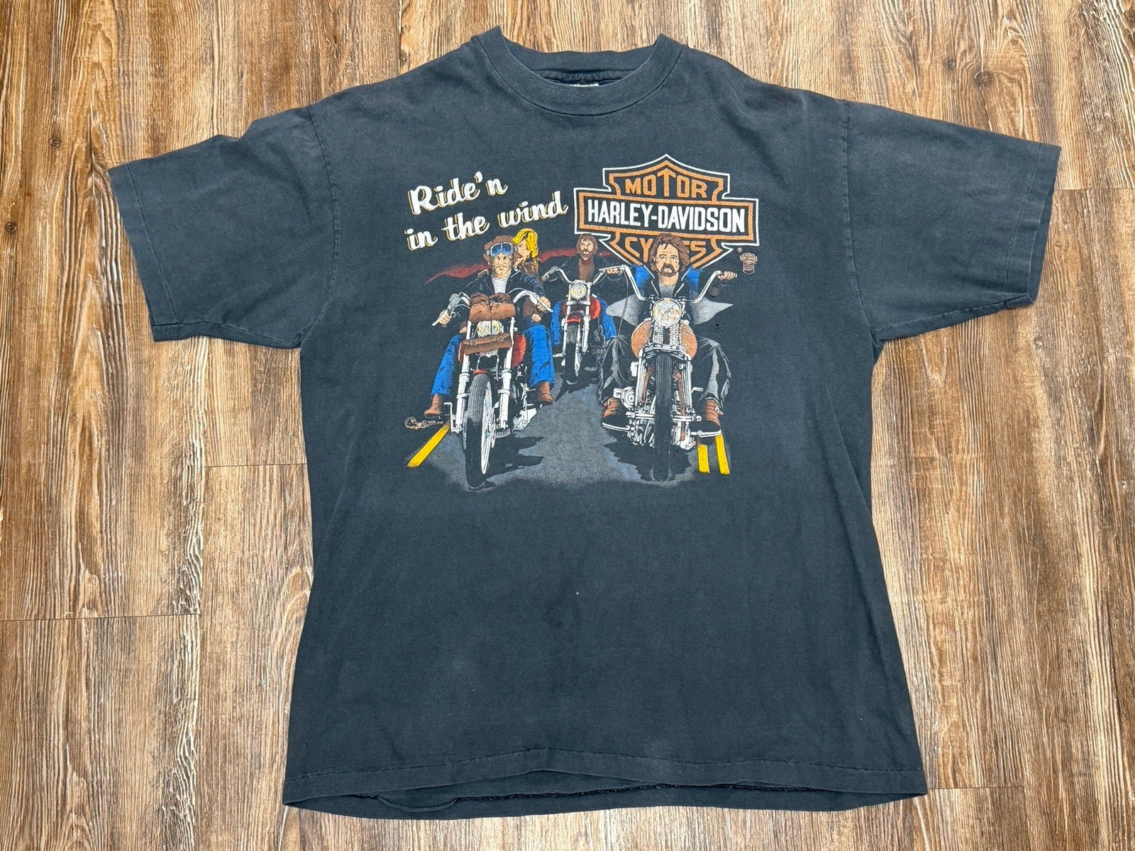 Vintage 1986 Harley Davidson T Shirt XL Ride\'n In The Wind Santa Ana Cali Vintage 1986 Harley Davidson T Shirt XL Ride\'n In The Wind Santa Ana Cali