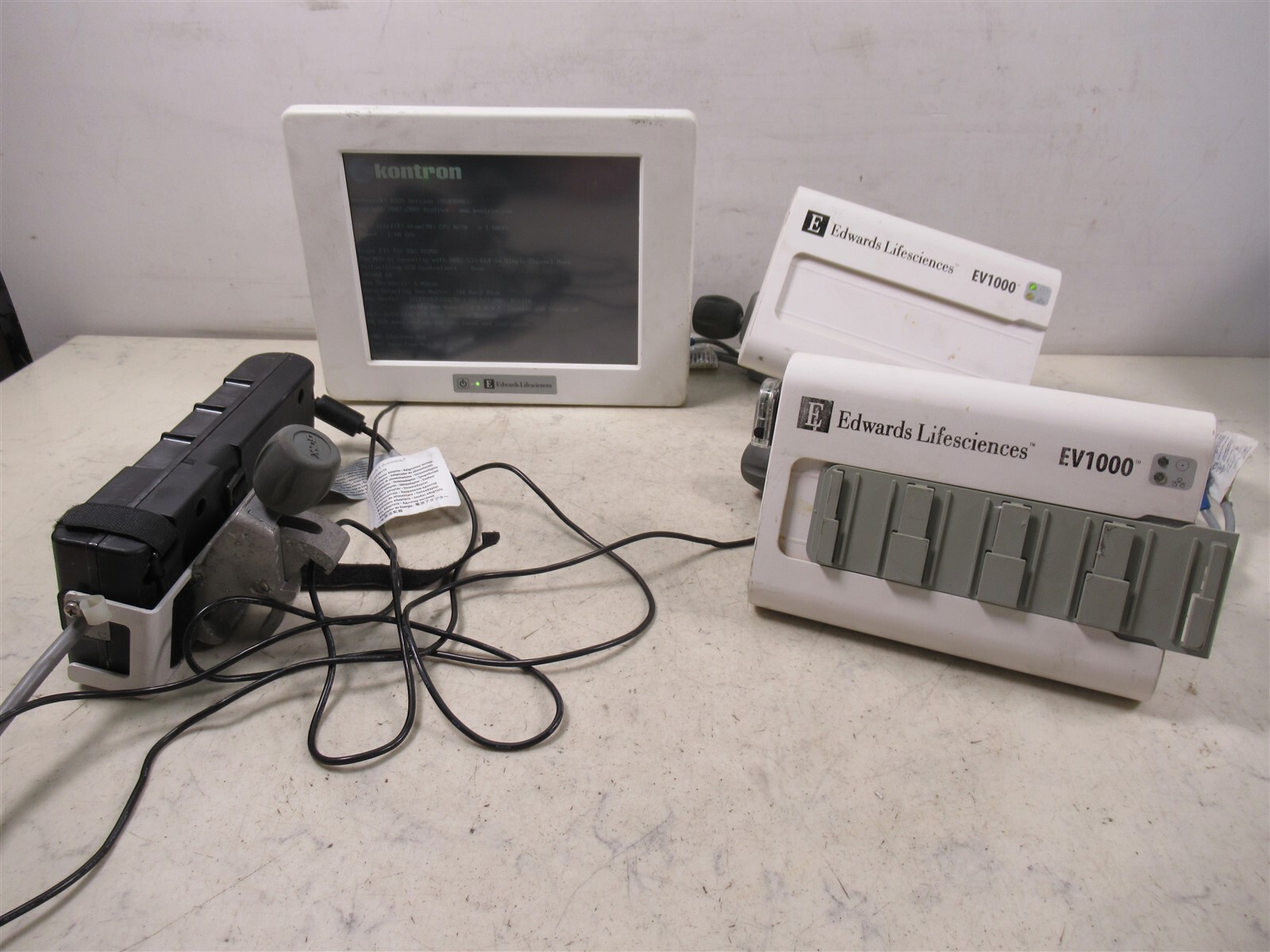 Edwards Lifesciences EV1000 Hemodynamic Monitoring System w Databox & Monitor