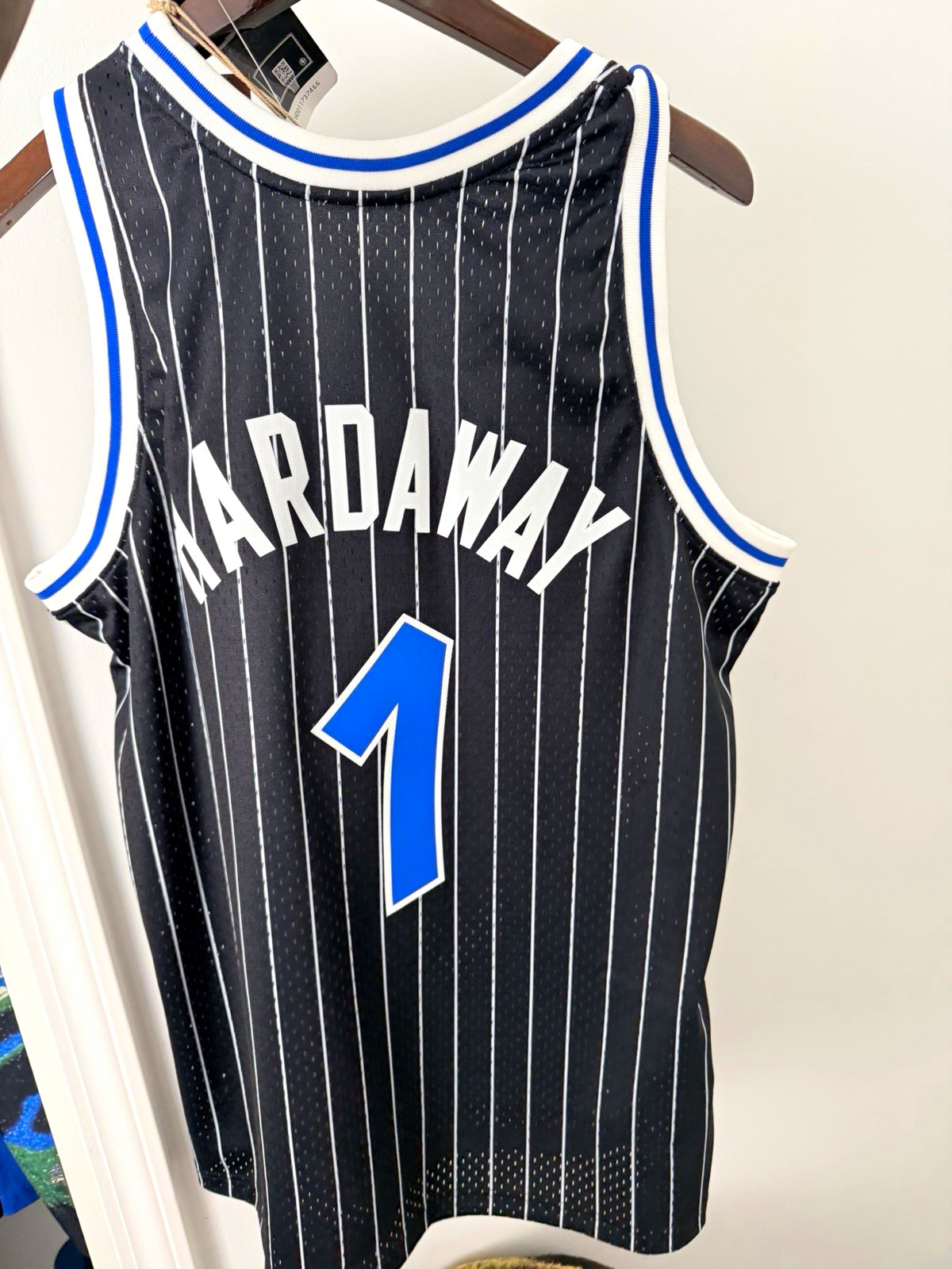 Mitchell & Ness Hardwood Classics NBA Basketball Jersey Lot - Magic, Bulls Mitchell & Ness Hardwood Classics NBA Basketball Jersey Lot - Magic, Bulls