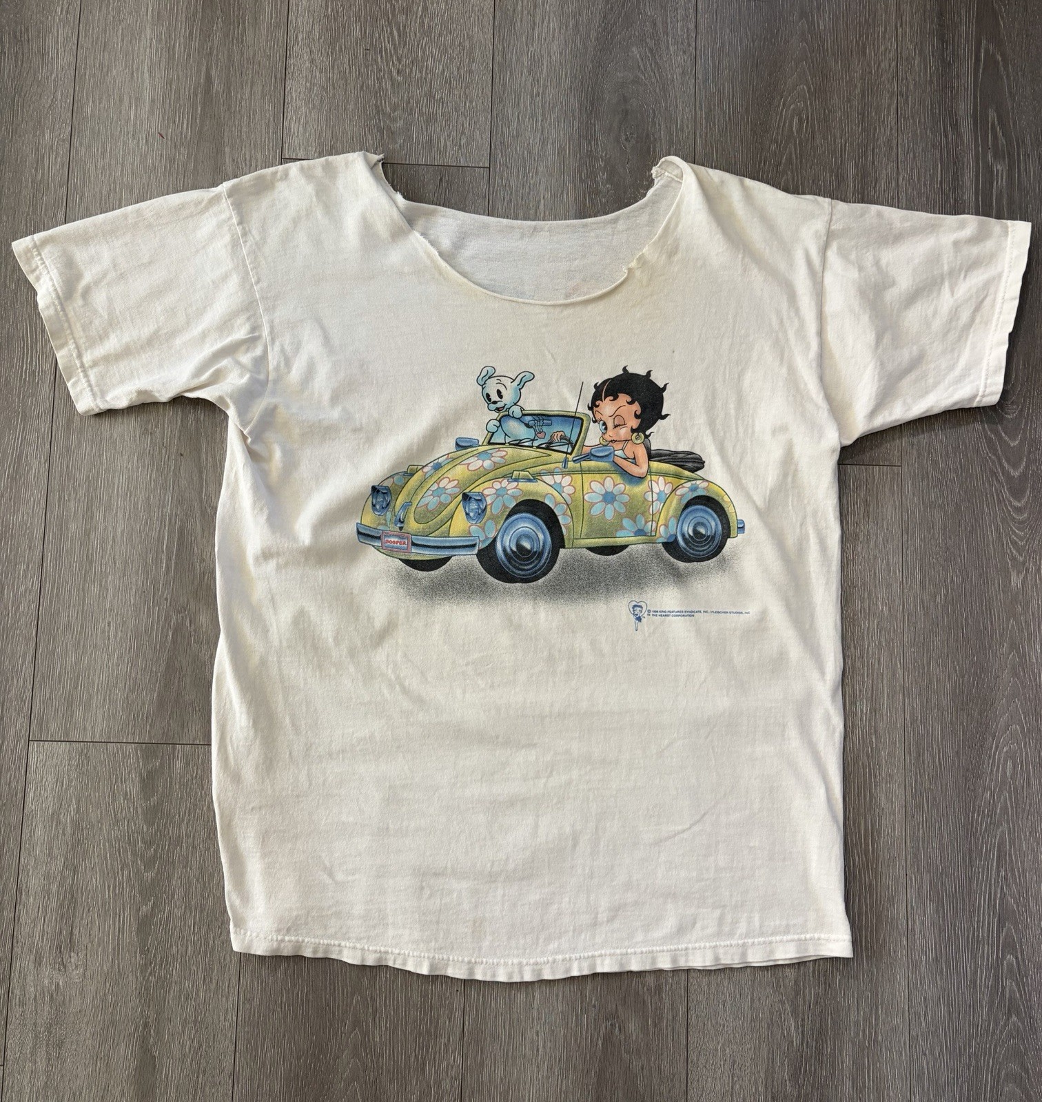 Rare Vintage 1998 Betty Boop Volkswagen Reconstructed Off The Shoulder Tshirt L Rare Vintage 1998 Betty Boop Volkswagen Reconstructed Off The Shoulder Tshirt L