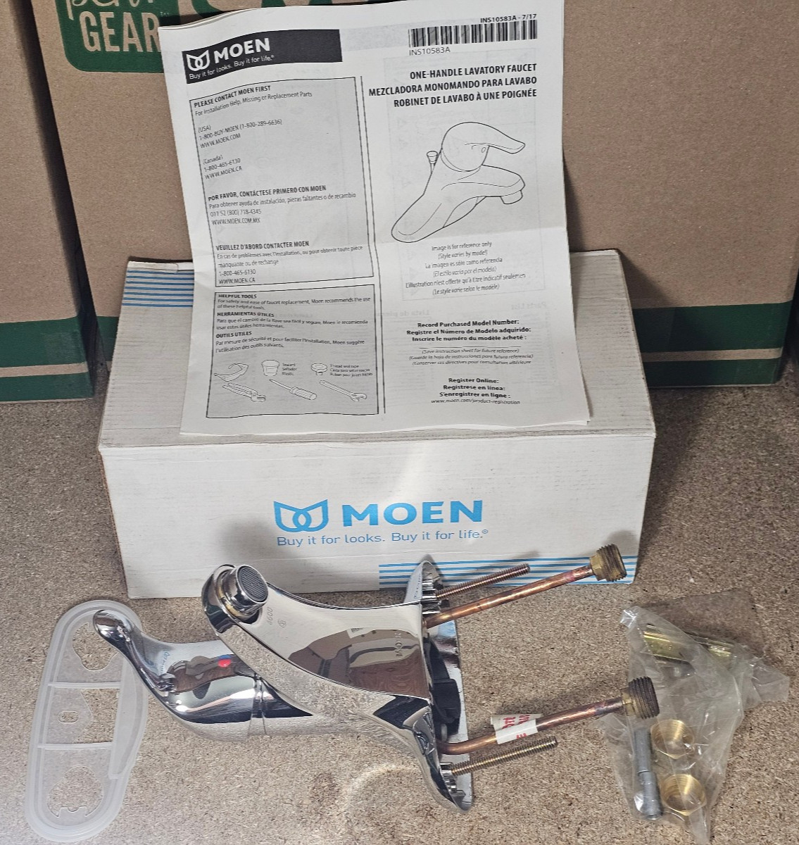Moen L4601 Chateau Single Handle Centerset Bathroom Sink Faucet in Chrome