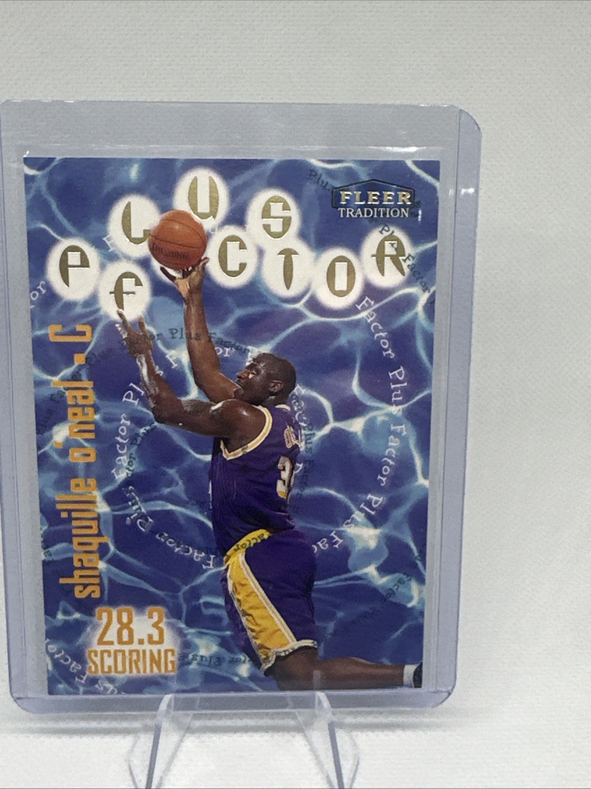 1998-99 Fleer Tradition - Plus Factor Shaquille O'Neal #143 90’s Insert 1998-99 Fleer Tradition - Plus Factor Shaquille O'Neal #143 90’s Insert