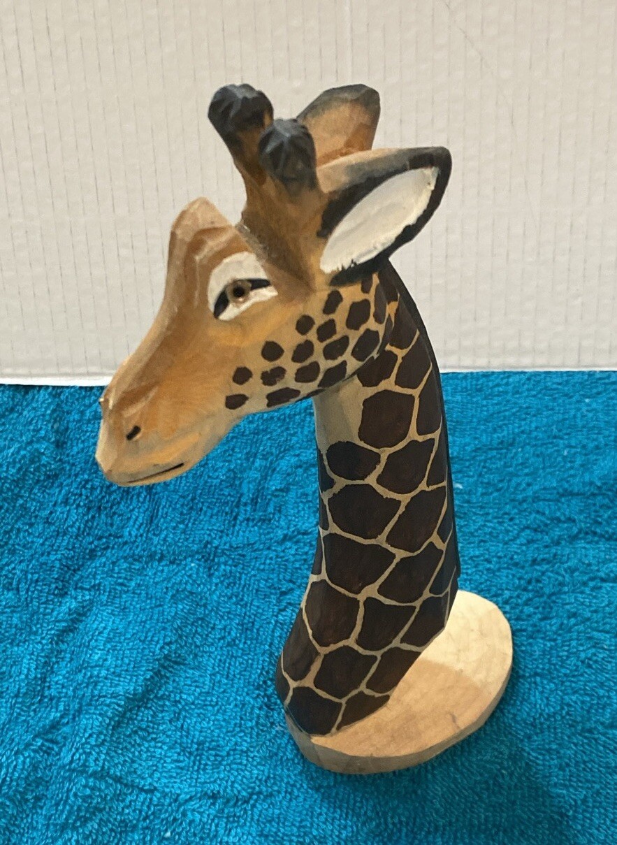 Peepers Hand Carved Painted Wood Giraffe Eye Glass Holder Safari Eyeglasses 
