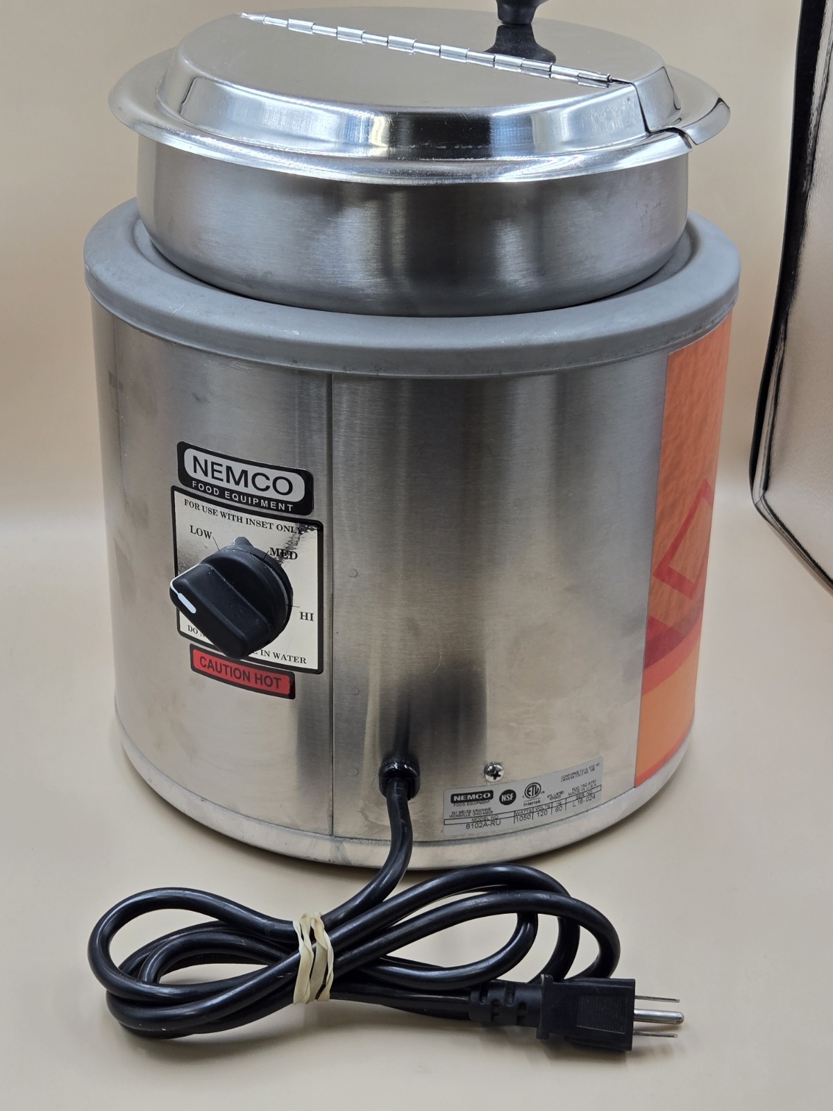 Nemco 6102A-RU Tamales Steamer. 7 quart . Commercial Grade Counter Top. Works