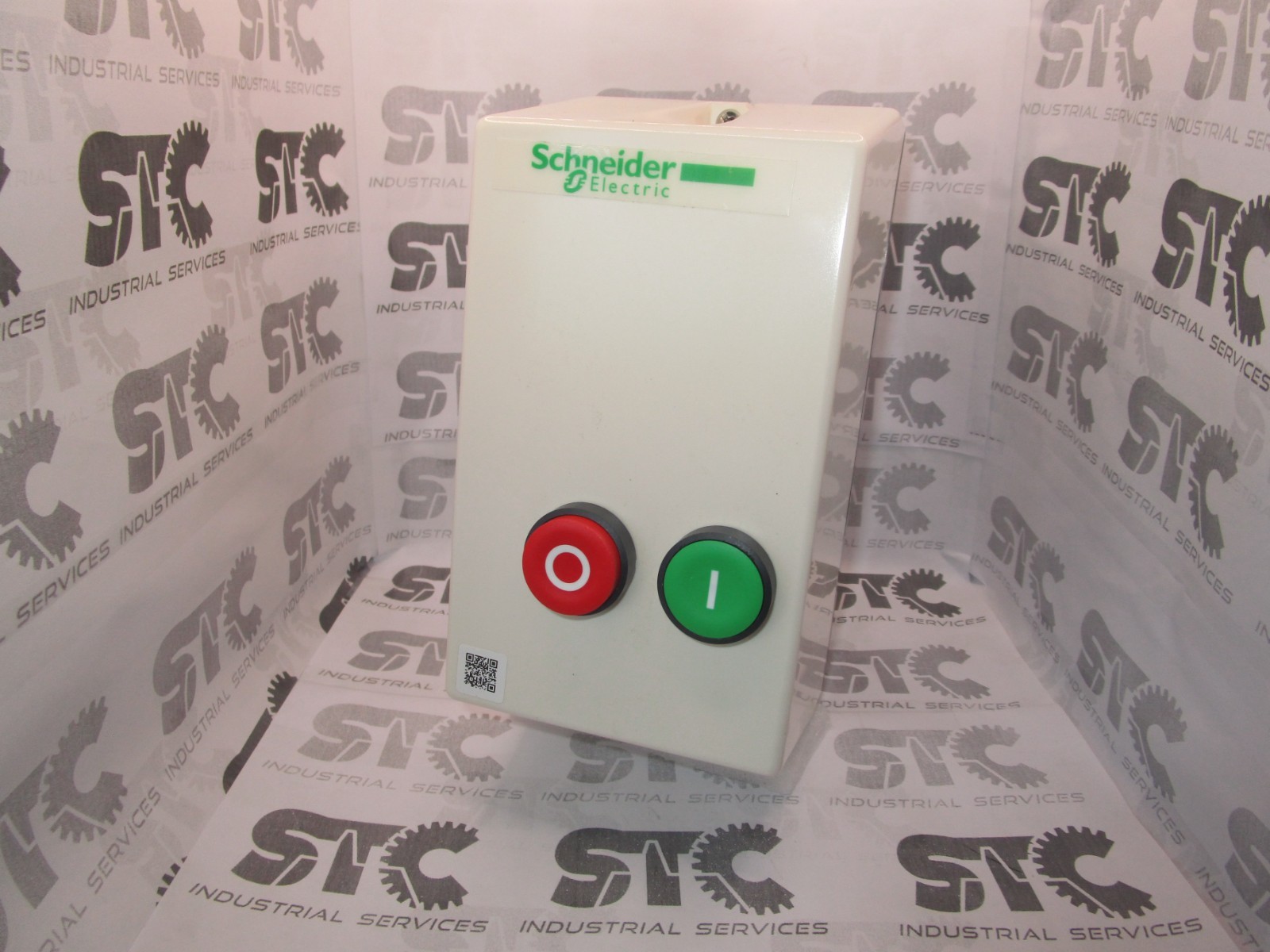 LE1D25M7 Genuine Schneider Enclosed DOL starter 220V  FAST SHIPPING