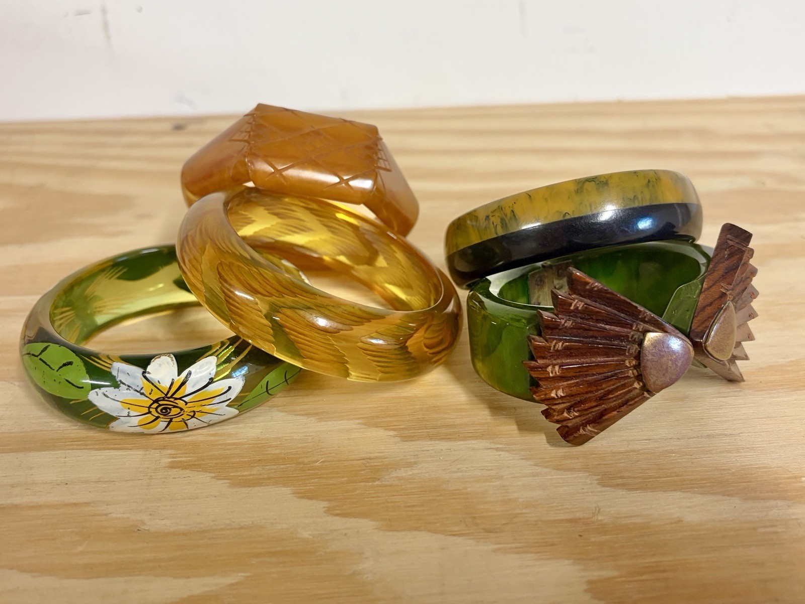 Five Art Deco Bakelite Bracelet Lot Vintage Jewelry