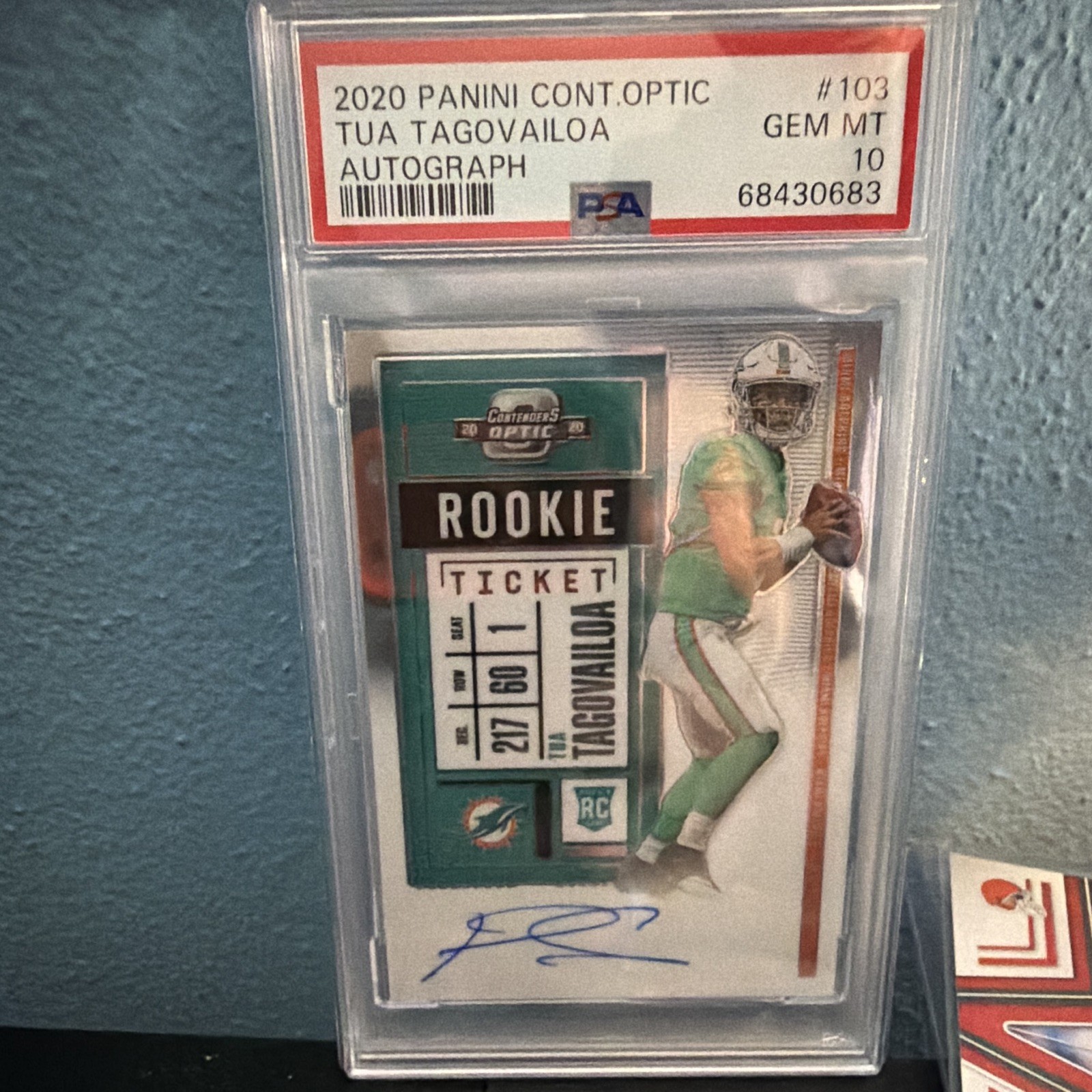 Panini 2020 Contenders Optic Rookie Ticket Tua Tagovailoa RC Auto #103 PSA 10 Panini 2020 Contenders Optic Rookie Ticket Tua Tagovailoa RC Auto #103 PSA 10