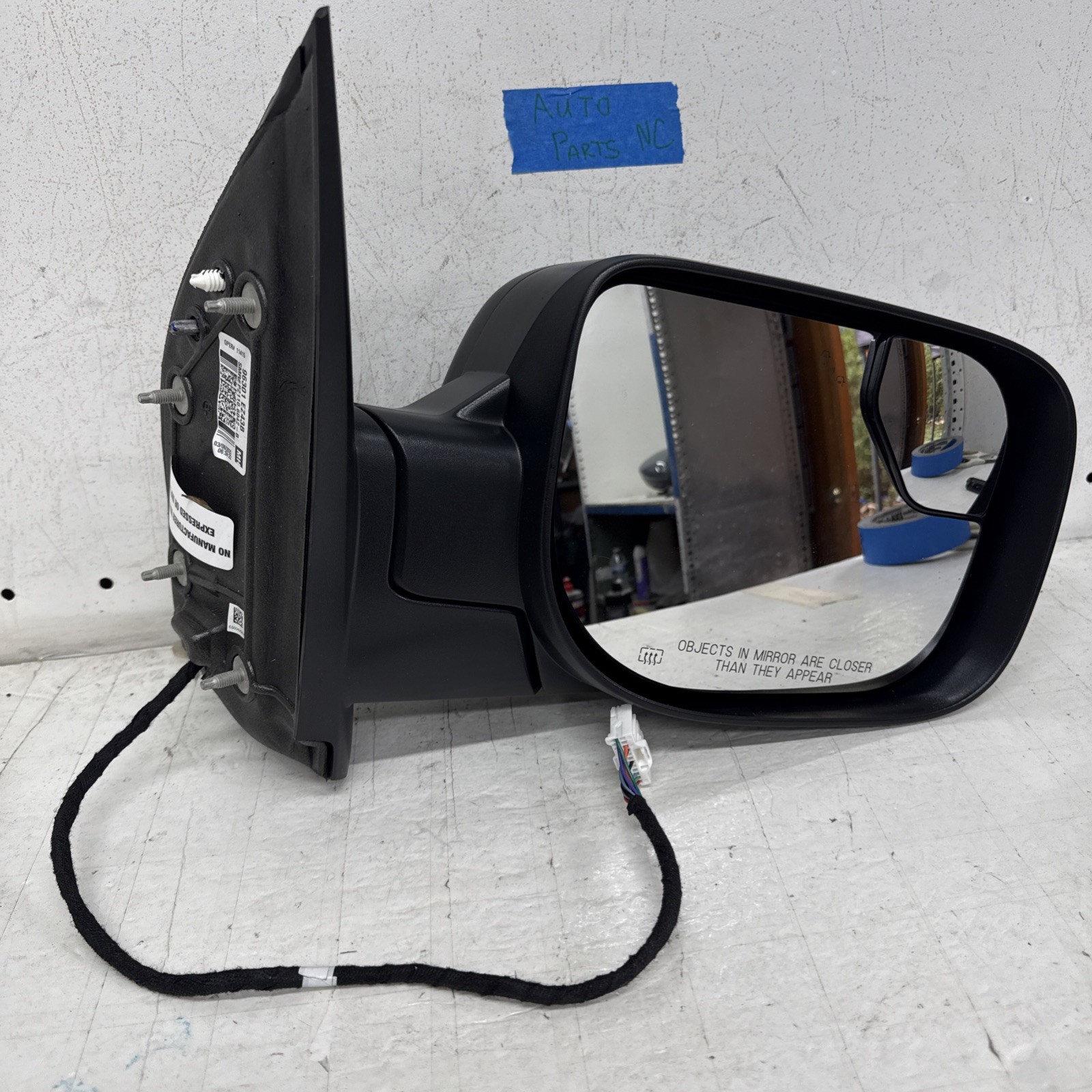 2016-2019 Nissan Titan RH Passenger Heated Blind Spot Mirror OEM 96301-EZ43B