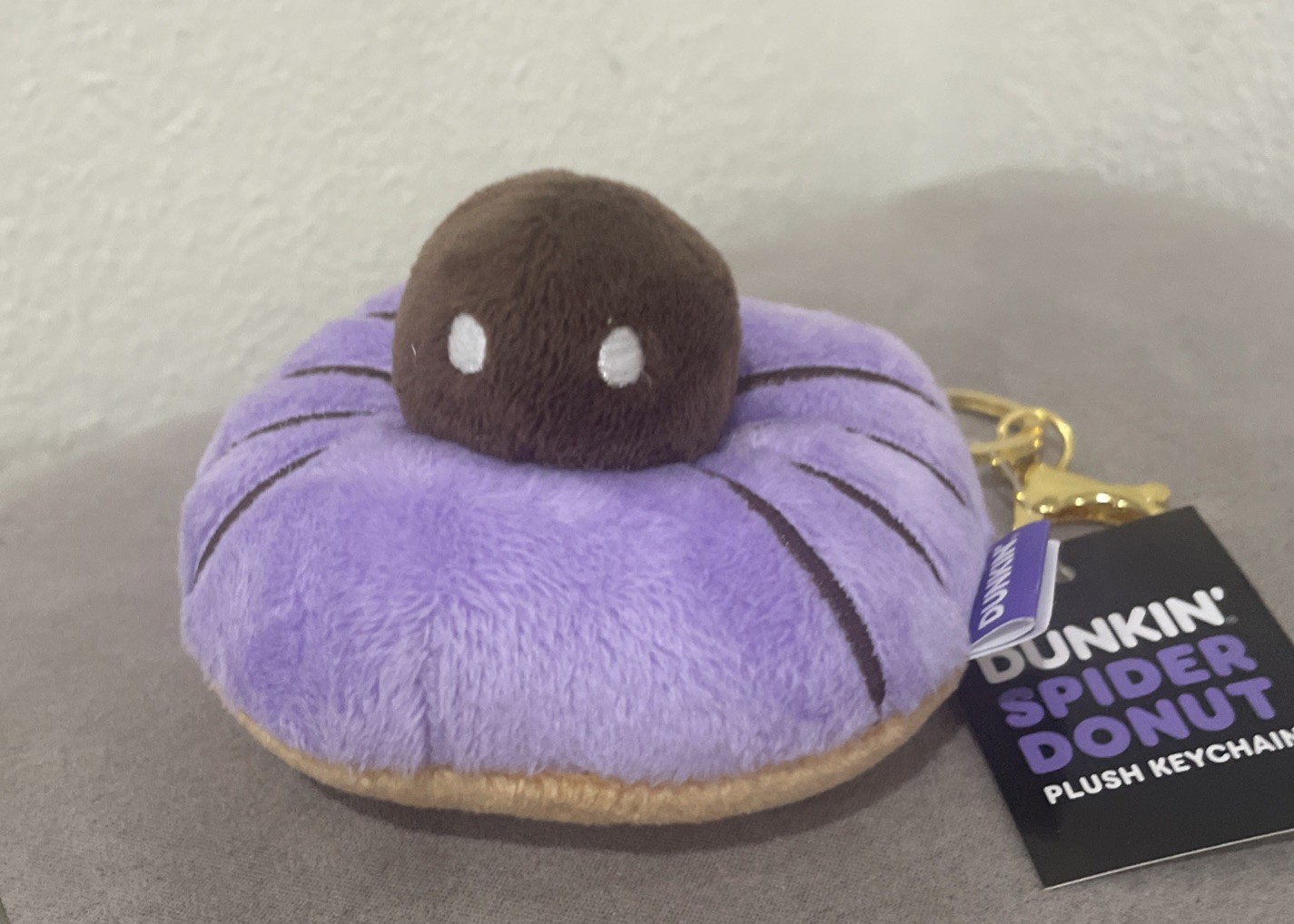 Limited Edition Dunkin’ Spider Donut Plush Keychain 2026/LIMITED Quantities New Limited Edition Dunkin’ Spider Donut Plush Keychain 2026/LIMITED Quantities New