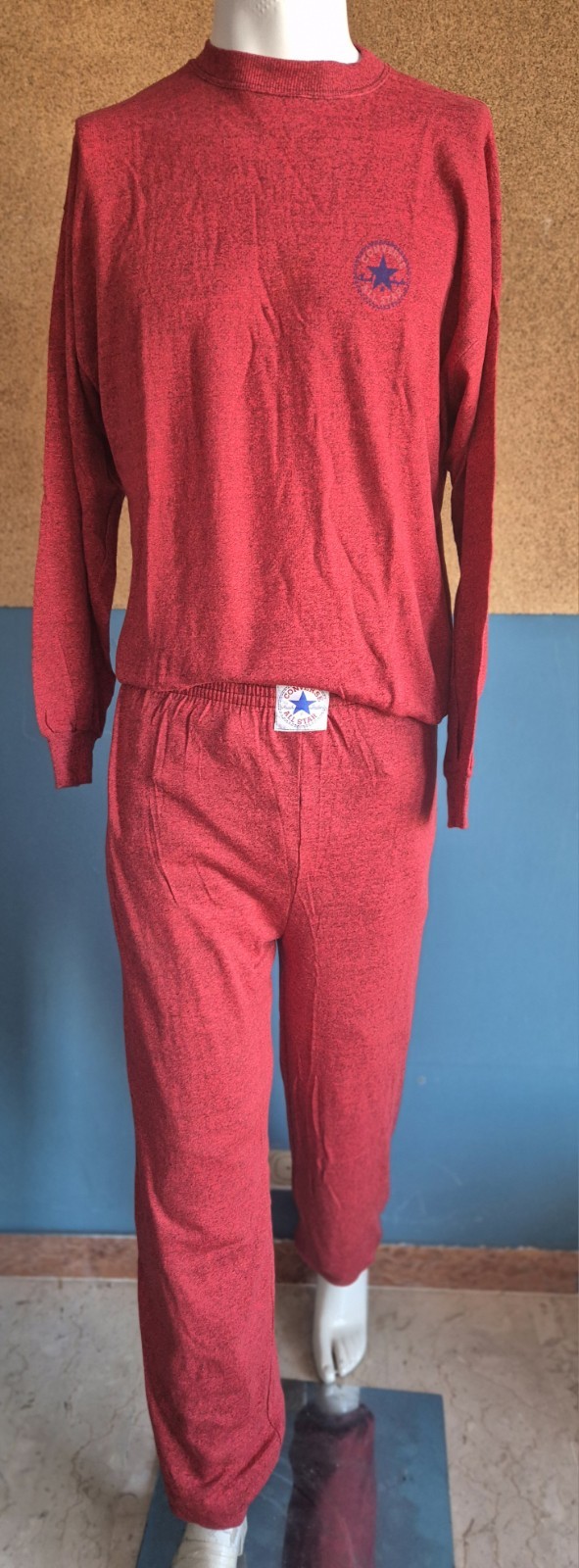 Vtg 80s CONVERSE Chuck Taylor Set NWT IN BAG Made in Italy Red Shirt L Pants M Vtg 80s CONVERSE Chuck Taylor Set NWT IN BAG Made in Italy Red Shirt L Pants M