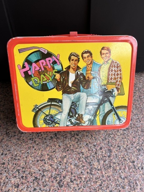 Vintage 1976 - Happy Days Lunchbox with Thermos - Great Condition