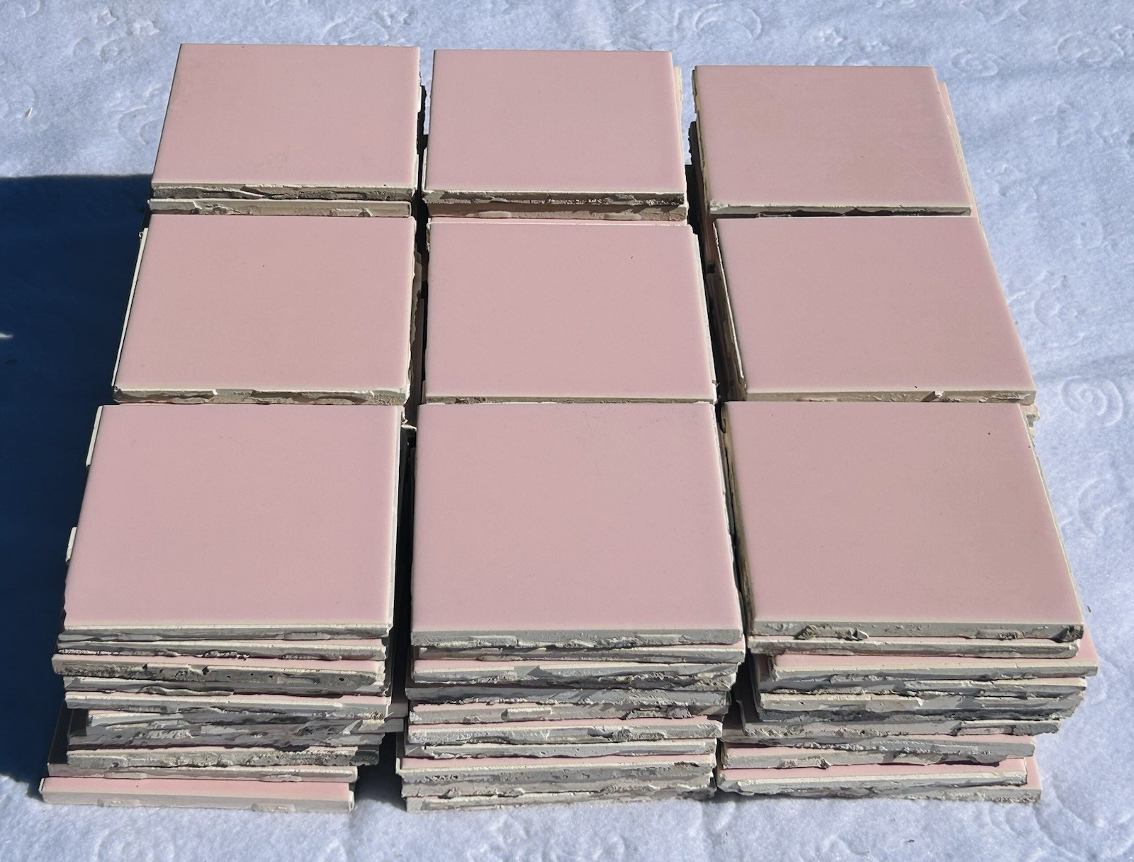 BEAUTIFUL LOT OF 100 VINTAGE MCM PINK PACIFIC TILE 4.25 INCH PIECES WITH BONUS