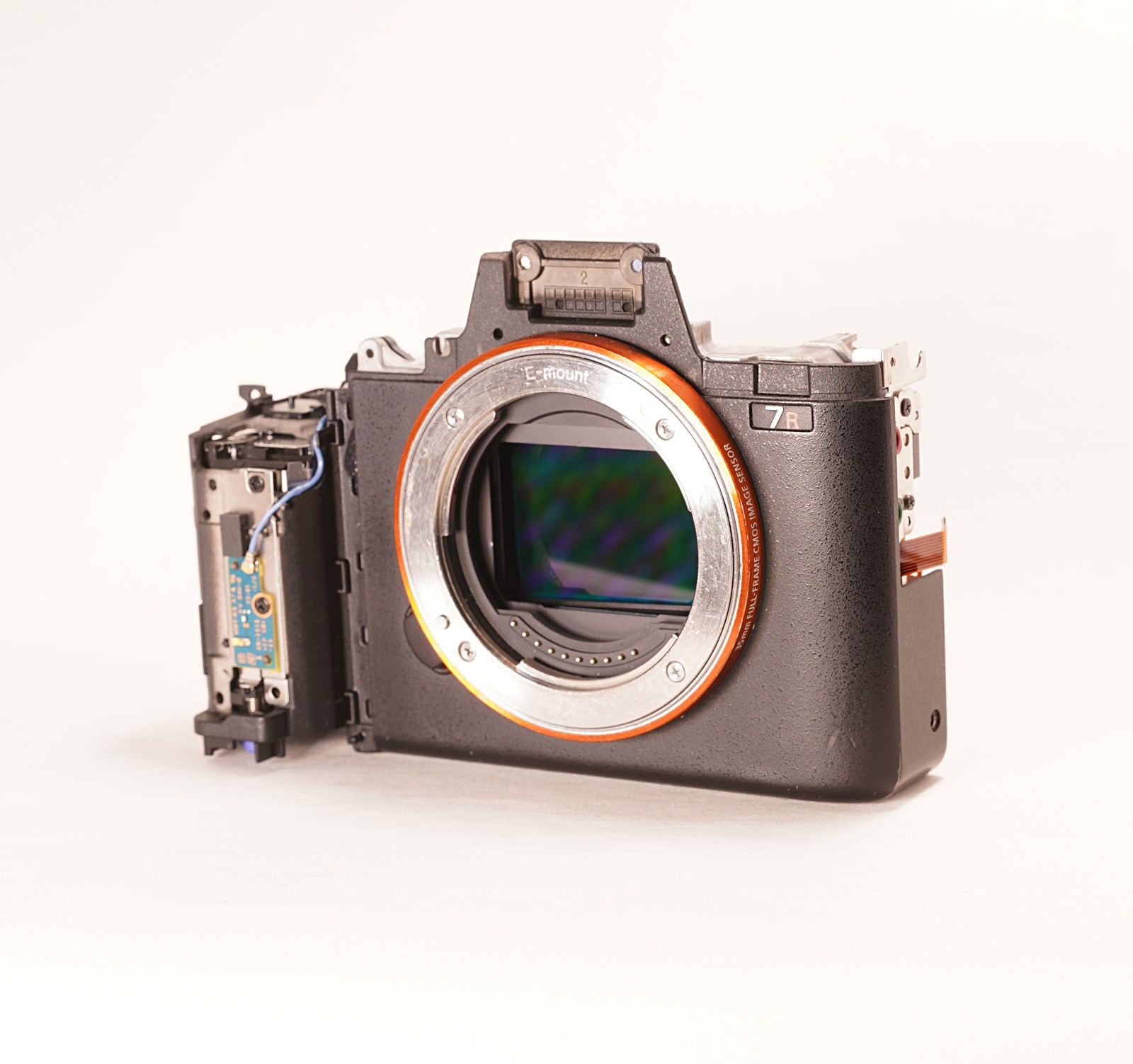 READ - Sony A7R II Main Body with Sensor and IBIS - FOR PARTS NOT WORKING