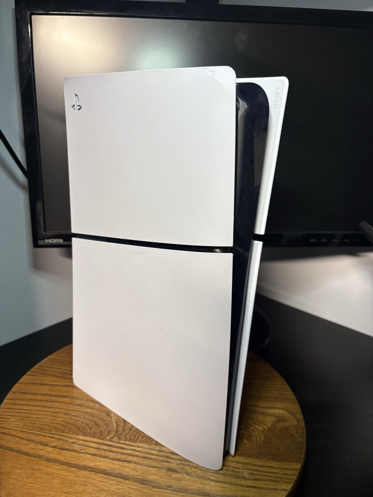 PlayStation 5 (PS5) Slim 1TB Digital Edition AS IS/ For Parts No Power CFI-2015 PlayStation 5 (PS5) Slim 1TB Digital Edition AS IS/ For Parts No Power CFI-2015