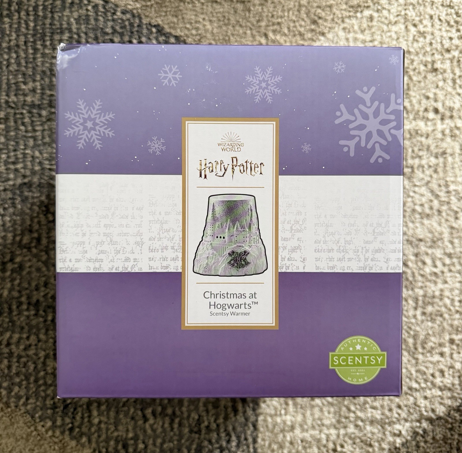 Scentsy Harry Potter Christmas At Hogwarts Warmer NIB Scentsy Harry Potter Christmas At Hogwarts Warmer NIB