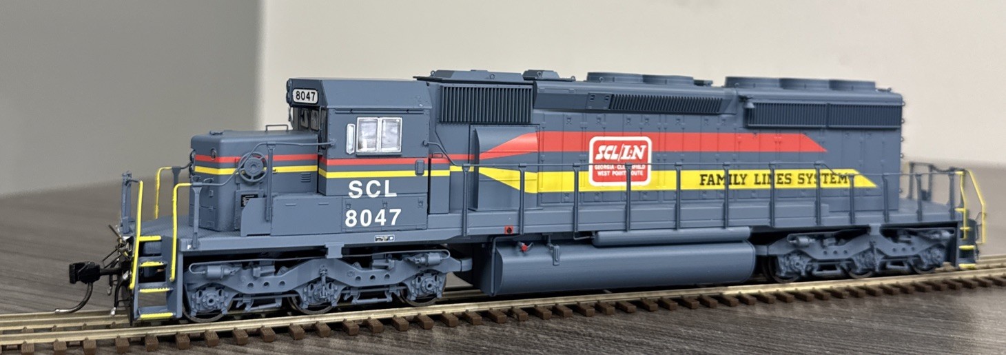 InterMountain Railway Co. HO #49328-02 SD40-2 Seaboard Coast Line #8047 - NIB