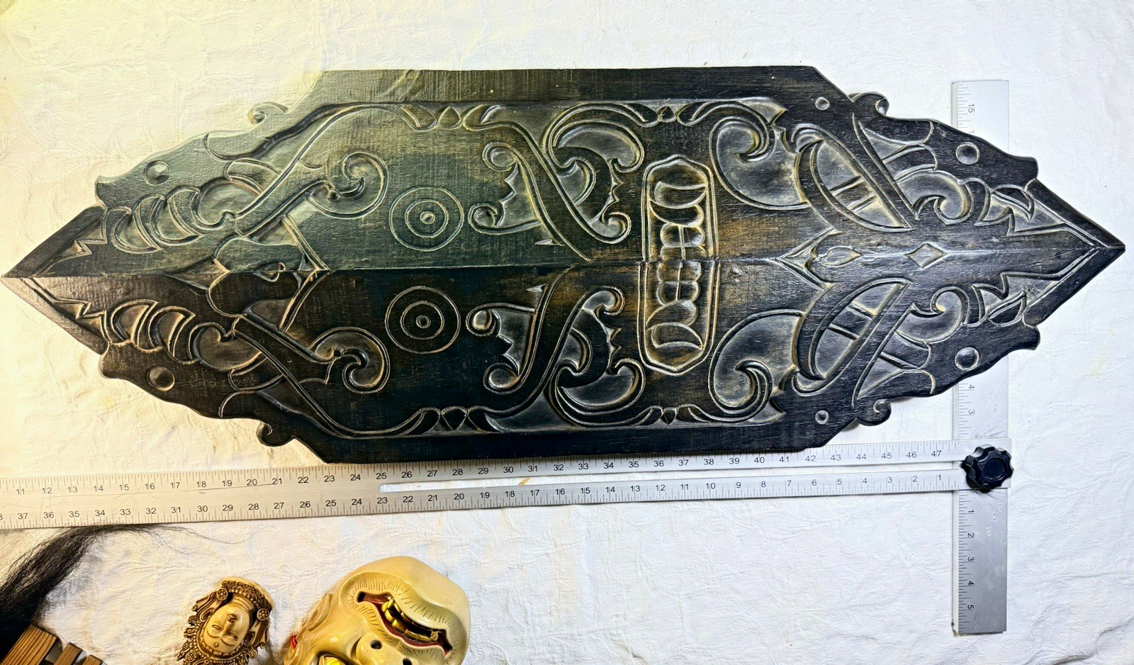 Large Vintage Dayak Kliau Warrior Shield Carving Borneo Indonesia Art 47\