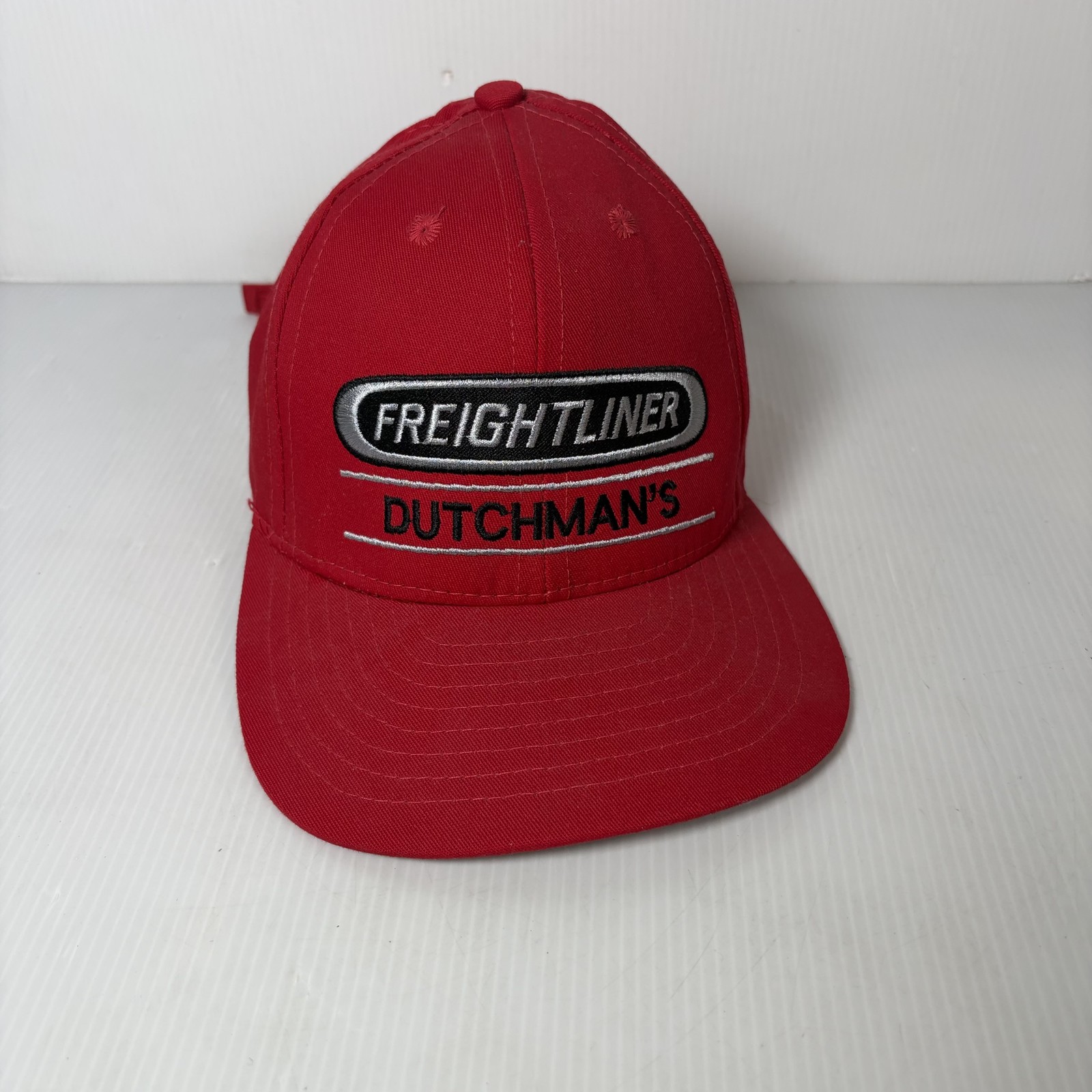 Vintage Freightliner Dutchman\'s Red Strapback Trucker Baseball Cap Hat Vintage Freightliner Dutchman\'s Red Strapback Trucker Baseball Cap Hat