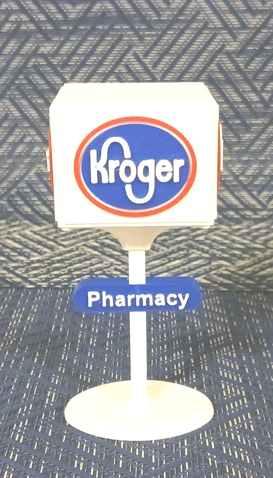 Kroger Supermarket. N-SCALE. Custom 4 Sided Sign Display Diorama 4\