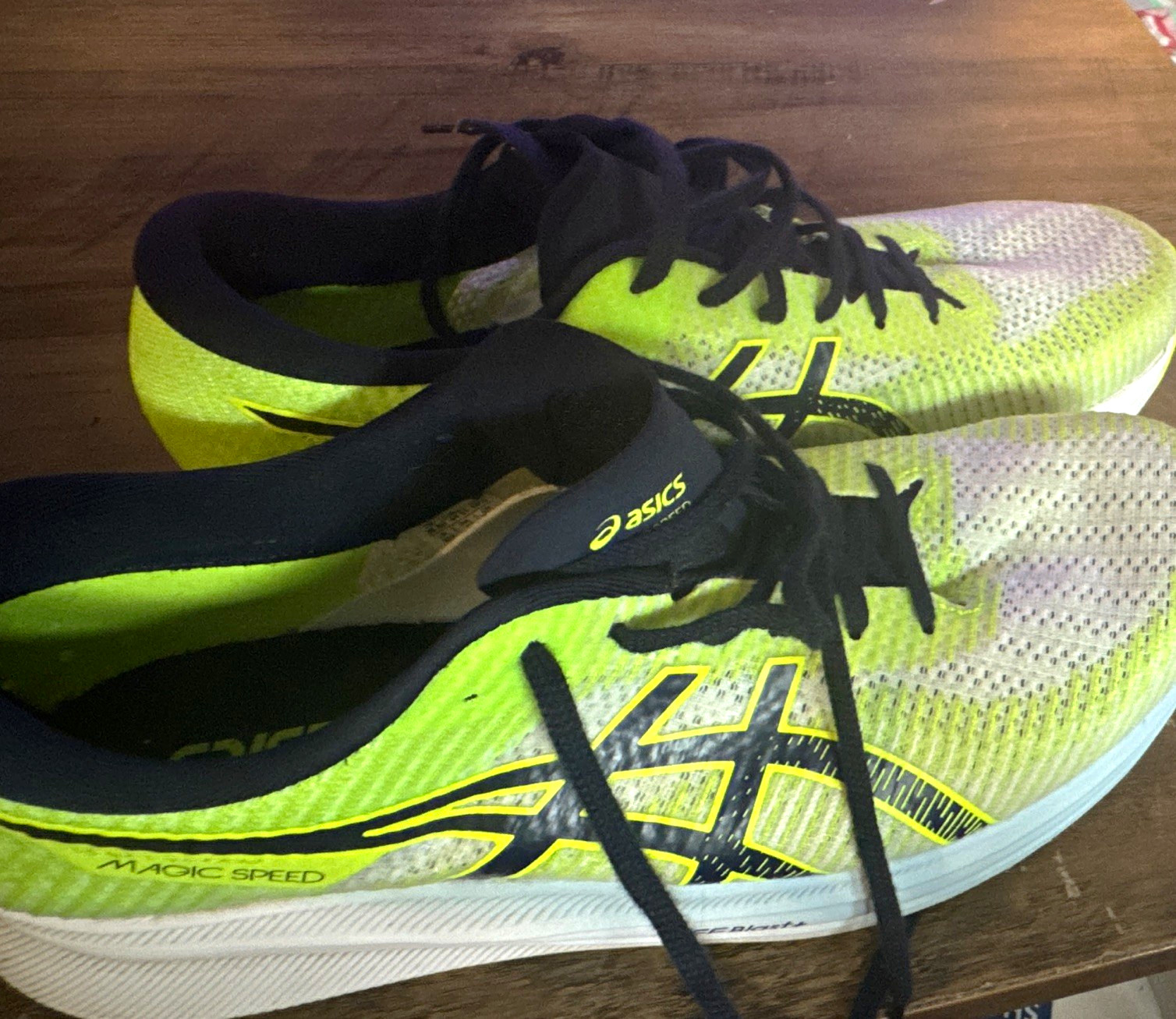 ASICS Magic Speed Men\'s Running Shoes Breathable Mesh Colorblock US 10.5 ASICS Magic Speed Men\'s Running Shoes Breathable Mesh Colorblock US 10.5