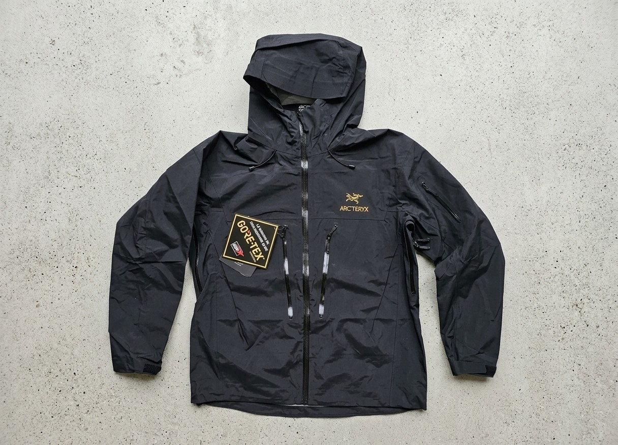Arc\'teryx Alpha SV Jacket Men\'s L Black Gold Logo GORE-TEX
