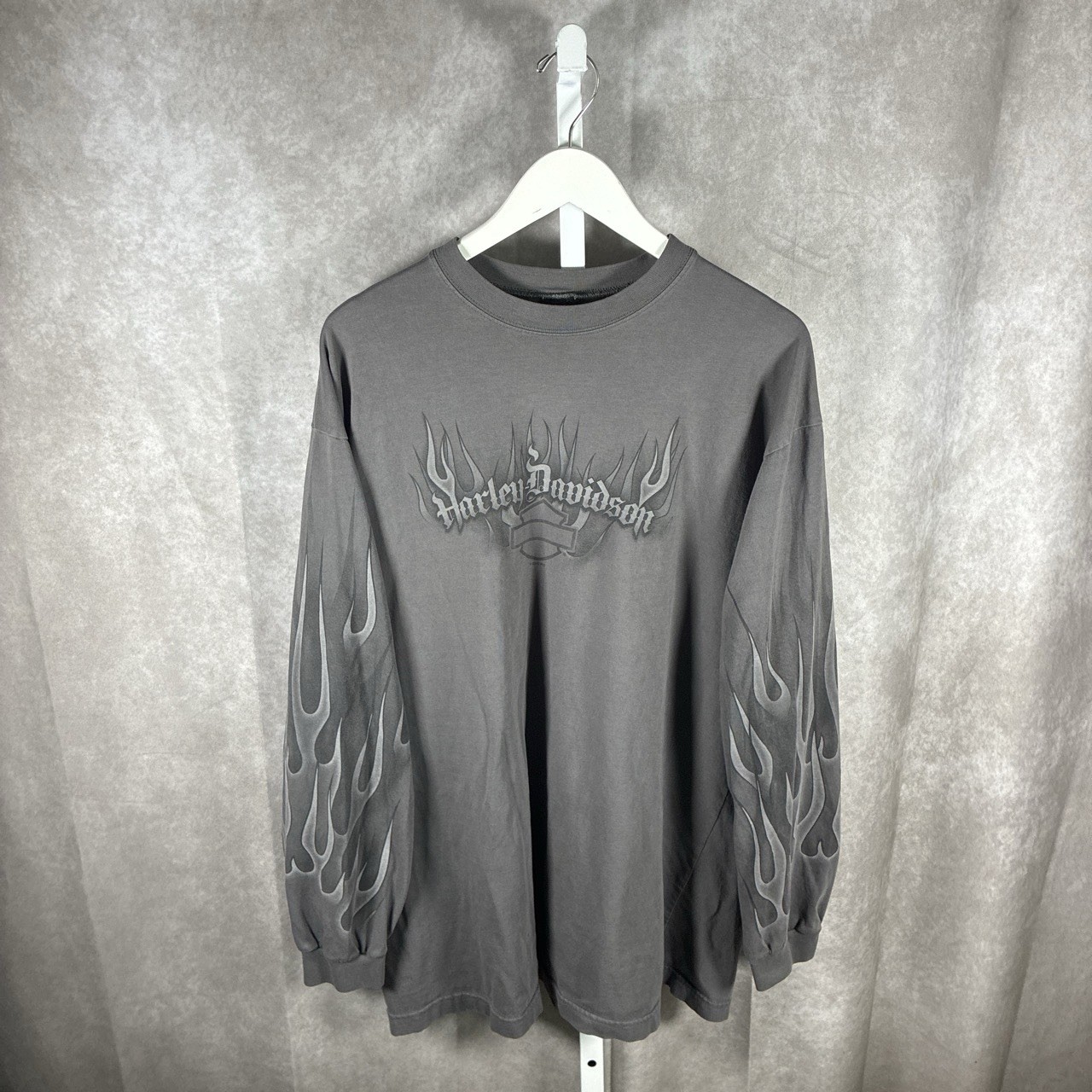 GRAIL Vintage 2000s Harley Davidson Atlantic City Grey NJ Flame Long Sleeve Tee