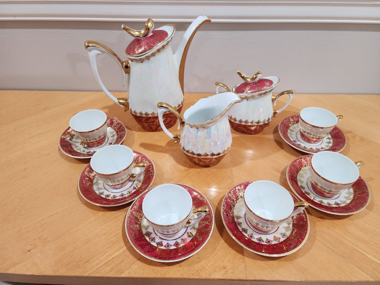 Vintage 17-pc pearlized lusterware tea and coffee set Vintage 17-pc pearlized lusterware tea and coffee set