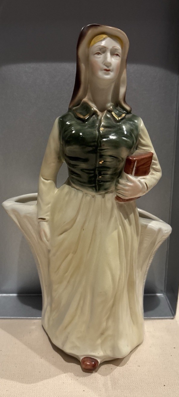 Vintage 1940s Lady Planter Vintage 1940s Lady Planter