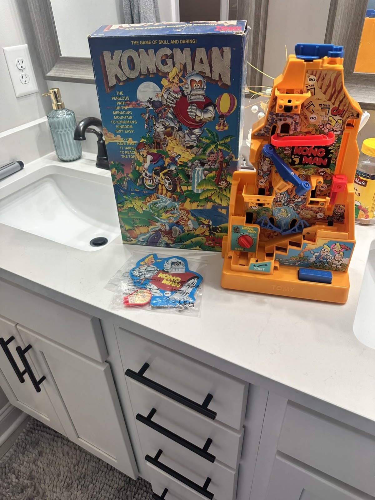 Vintage 1982 Tomy Kongman Game w Box Parts Battery Toy King Kong Marble Maze Vintage 1982 Tomy Kongman Game w Box Parts Battery Toy King Kong Marble Maze