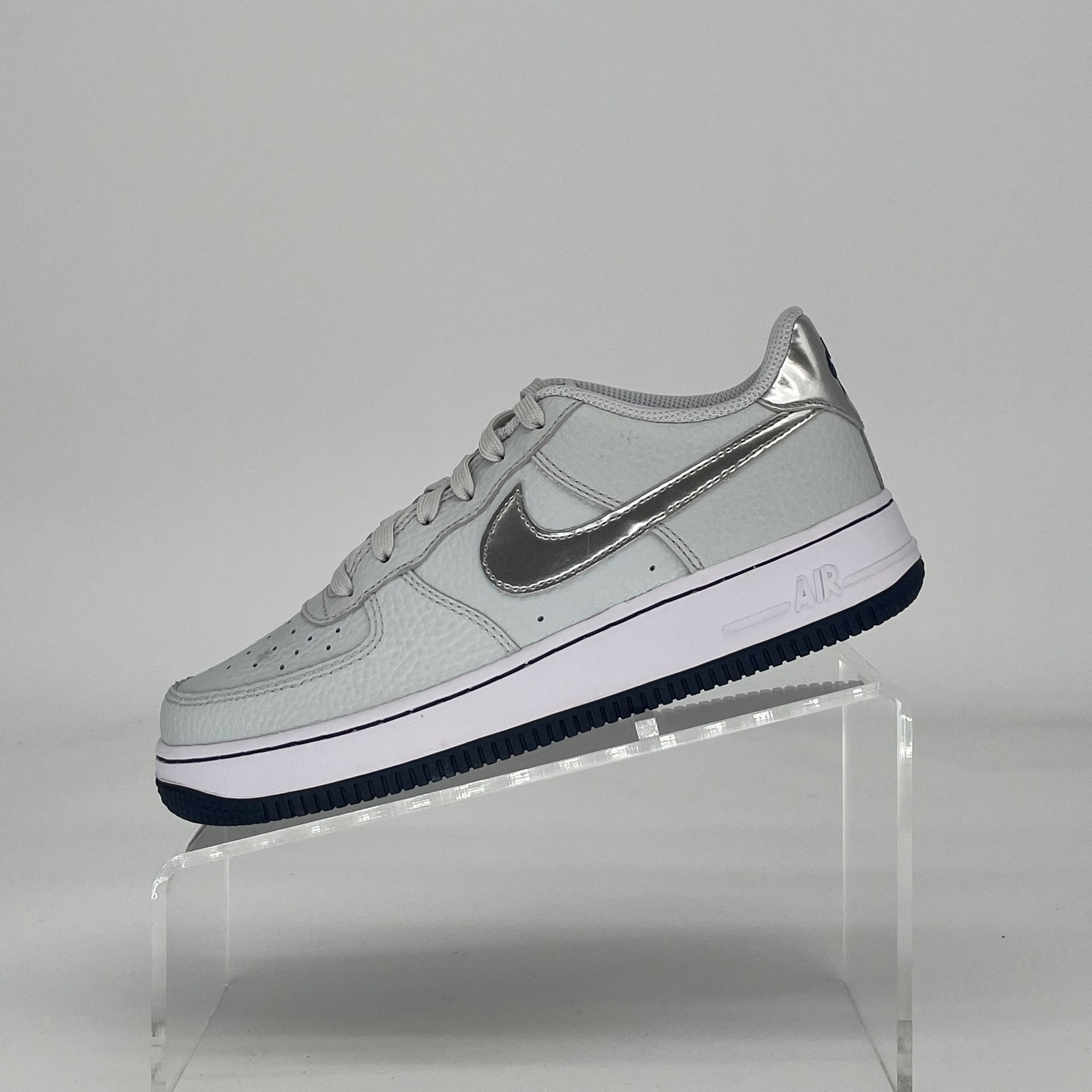 Size 6M/7.5W - Nike Air Force 1 Low Pure Platinum Barely Grape (GS) CT3839-004 Size 6M/7.5W - Nike Air Force 1 Low Pure Platinum Barely Grape (GS) CT3839-004